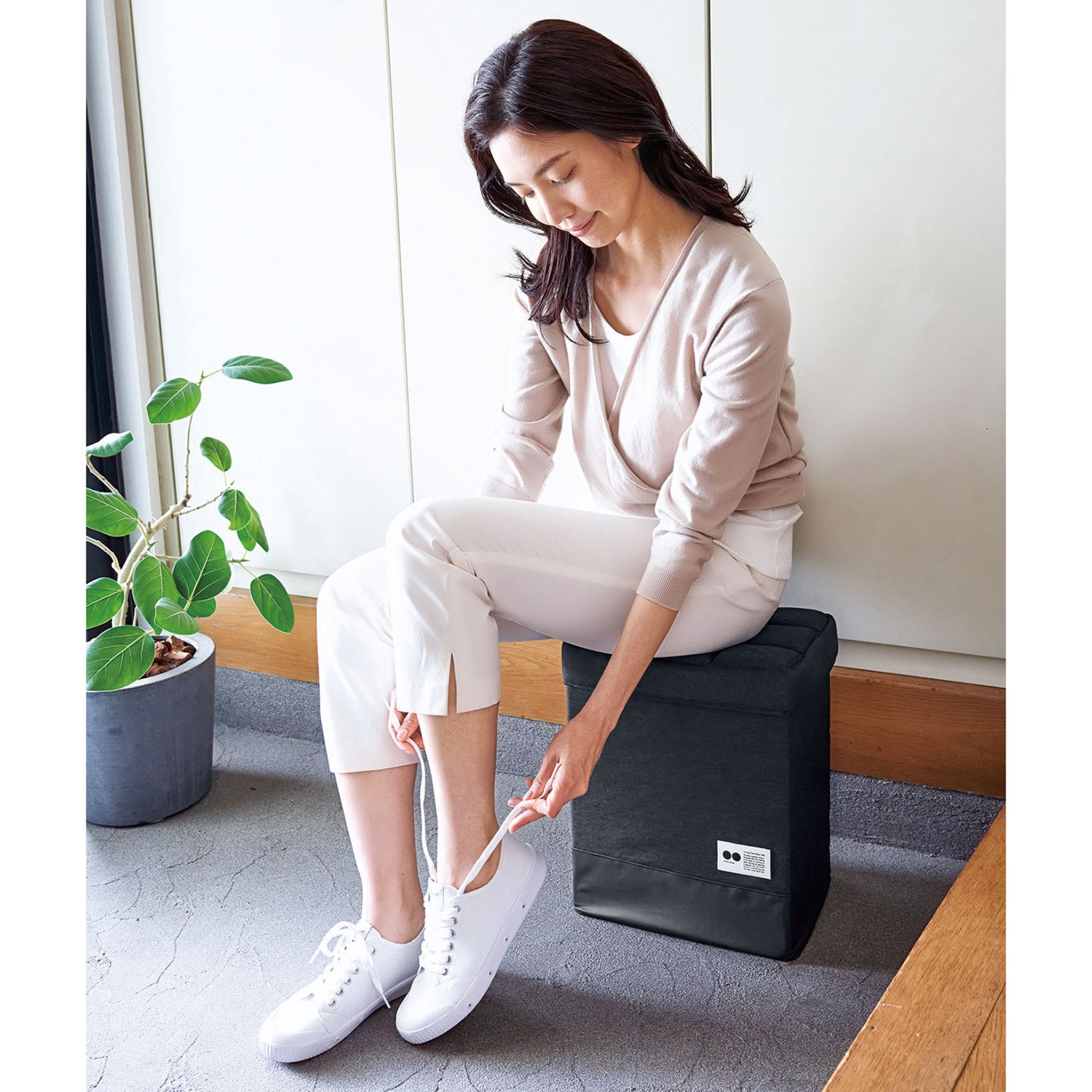 ＣＯＧＩＴ防災 非常時はリュックに変身！ 普段は椅子として使える 防災バッグ