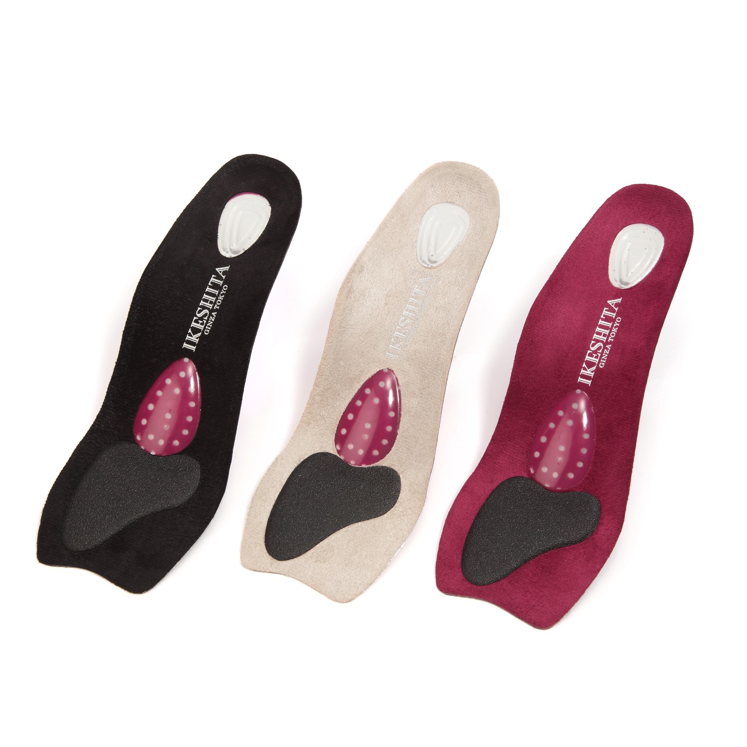 立体構造が足裏にフィット
ぐんぐん歩ける
衝撃吸収
３Ｄアーチインソール
３足セット