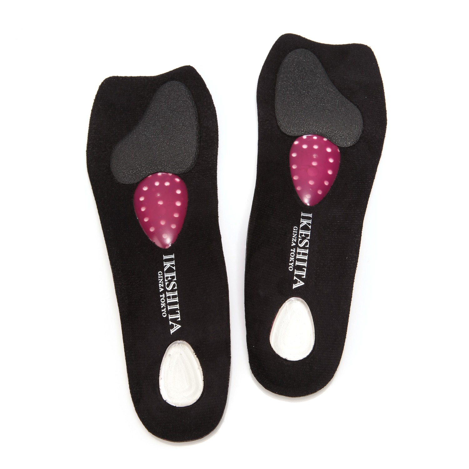 立体構造が足裏にフィット
ぐんぐん歩ける
衝撃吸収
３Ｄアーチインソール
３足セット