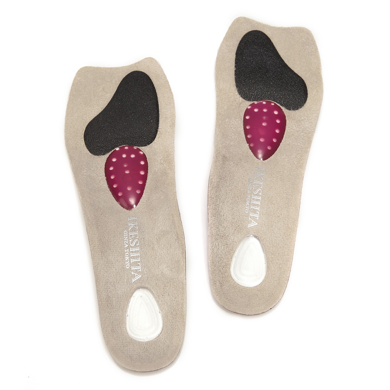 立体構造が足裏にフィット
ぐんぐん歩ける
衝撃吸収
３Ｄアーチインソール
３足セット