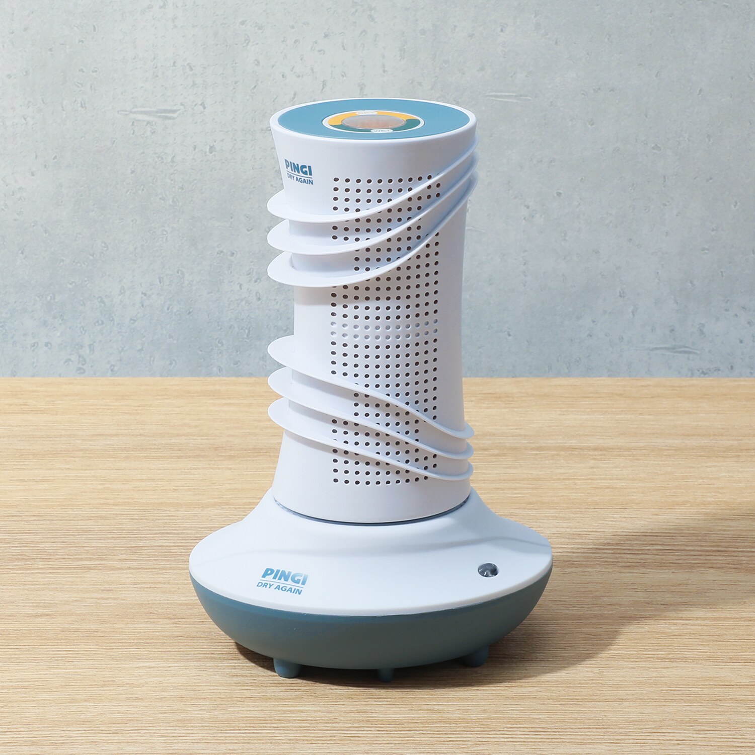 湿気＆臭いを吸着 再生し繰り返し使用できる ピンギー ドライアゲイン マスターキット キャニスター３個セット 