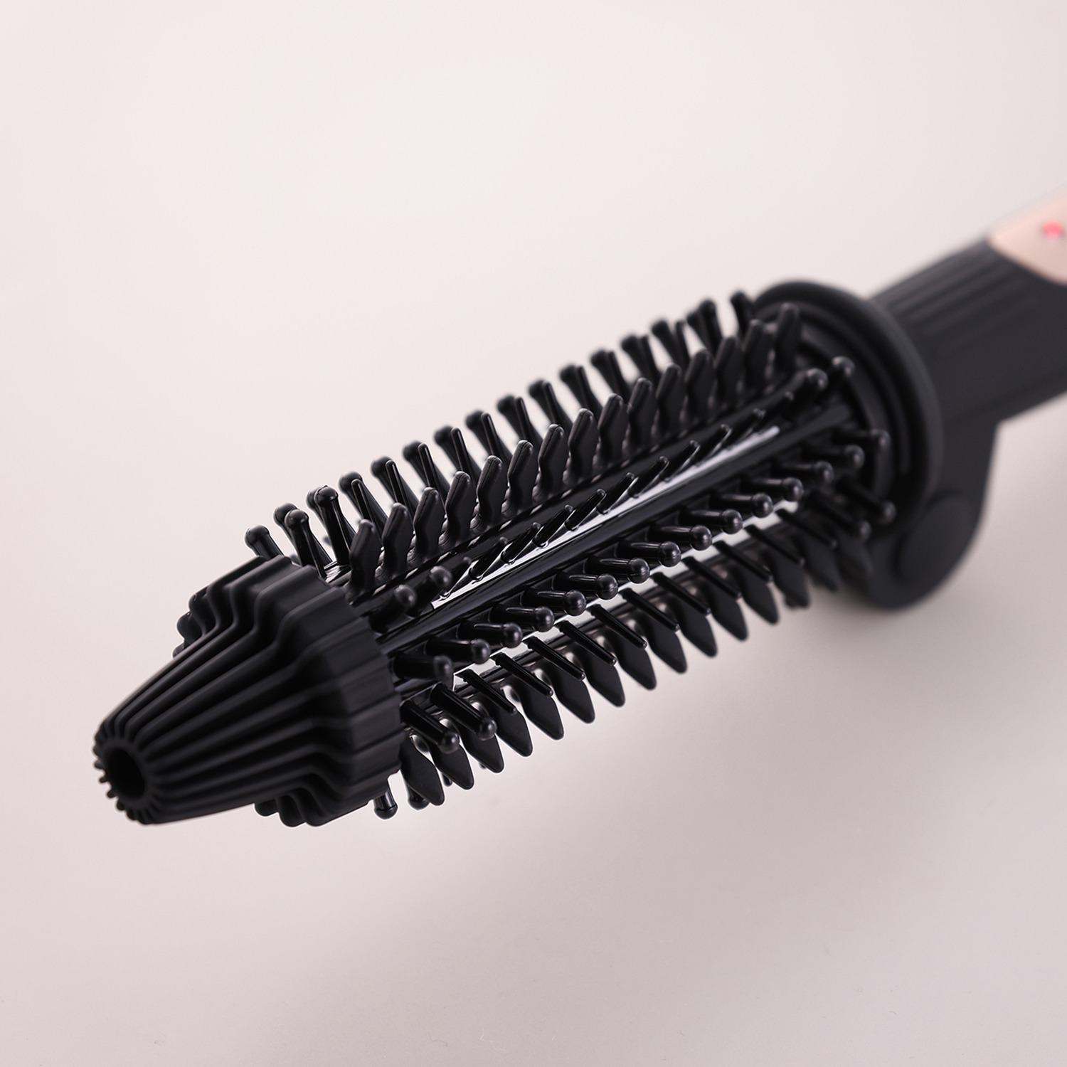 クレイツイオン 手軽にボリュームアップも スタイリングもできる ヘアアイロン♪ ロールブラシ キャッチ＆カール２６ｍｍ