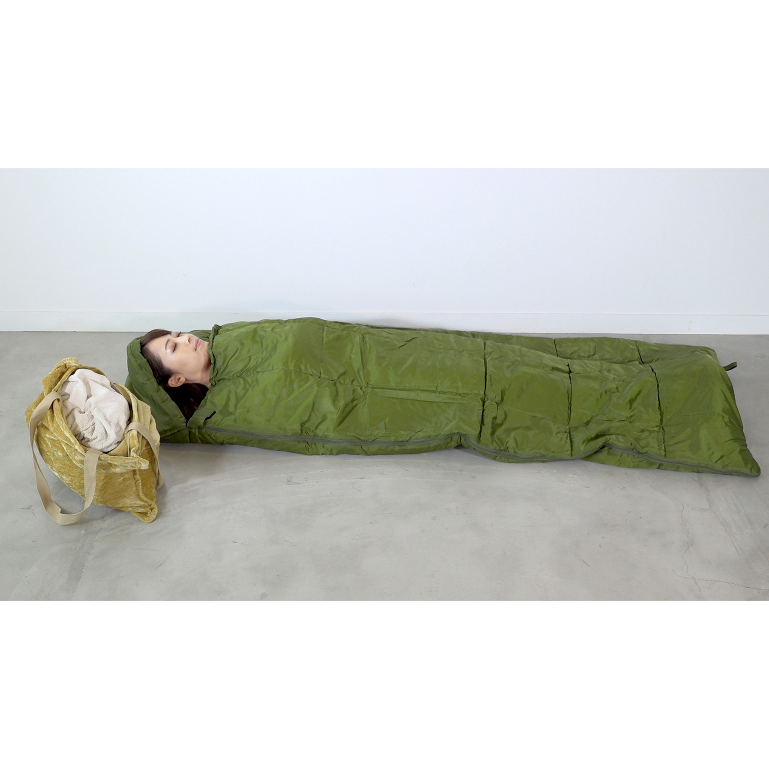 ＳＯＮＡＥＮＯ 備えをライフスタイルに 大容量のトートバッグ としても使える 多機能クッションカバー