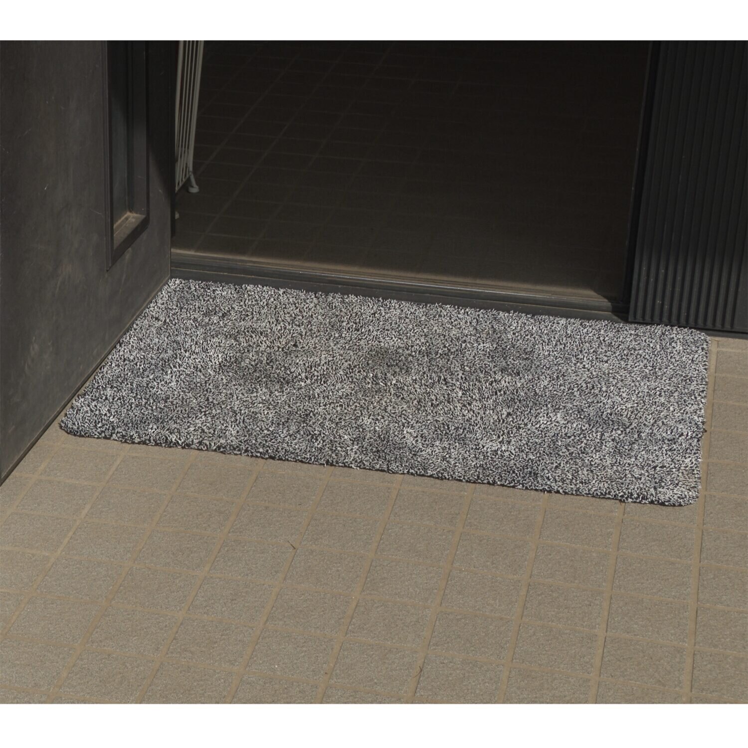 優れた吸水力！ ズレにくく嬉しい 敷くだけで 玄関をキレイに保つ クリーンマッドマット