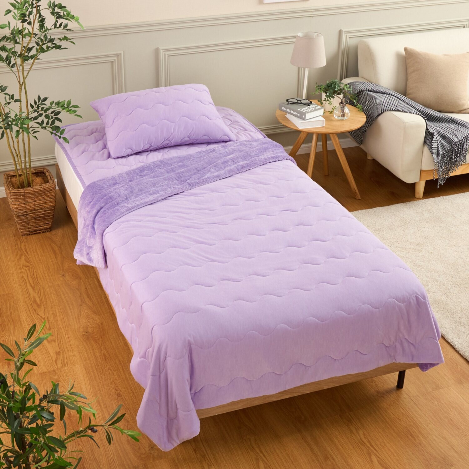 ｎｉｓｈｉｋａｗａ　西川 吸湿発熱＆備長炭 練り込み糸使用であたたか ふわとろスフレほっと リバーシブル肌ふとん ＜シングル＞ 