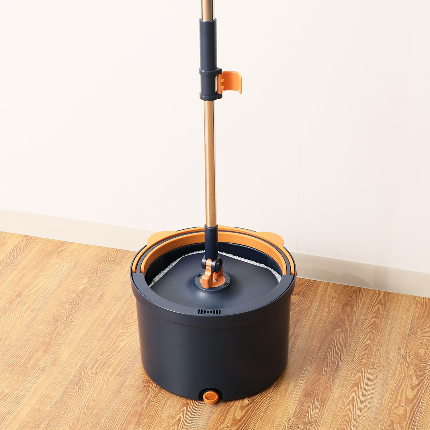 ビバライズ 汚れた水を分離！ 節水にも！ 回転マジカルモップ パッド５枚付セット