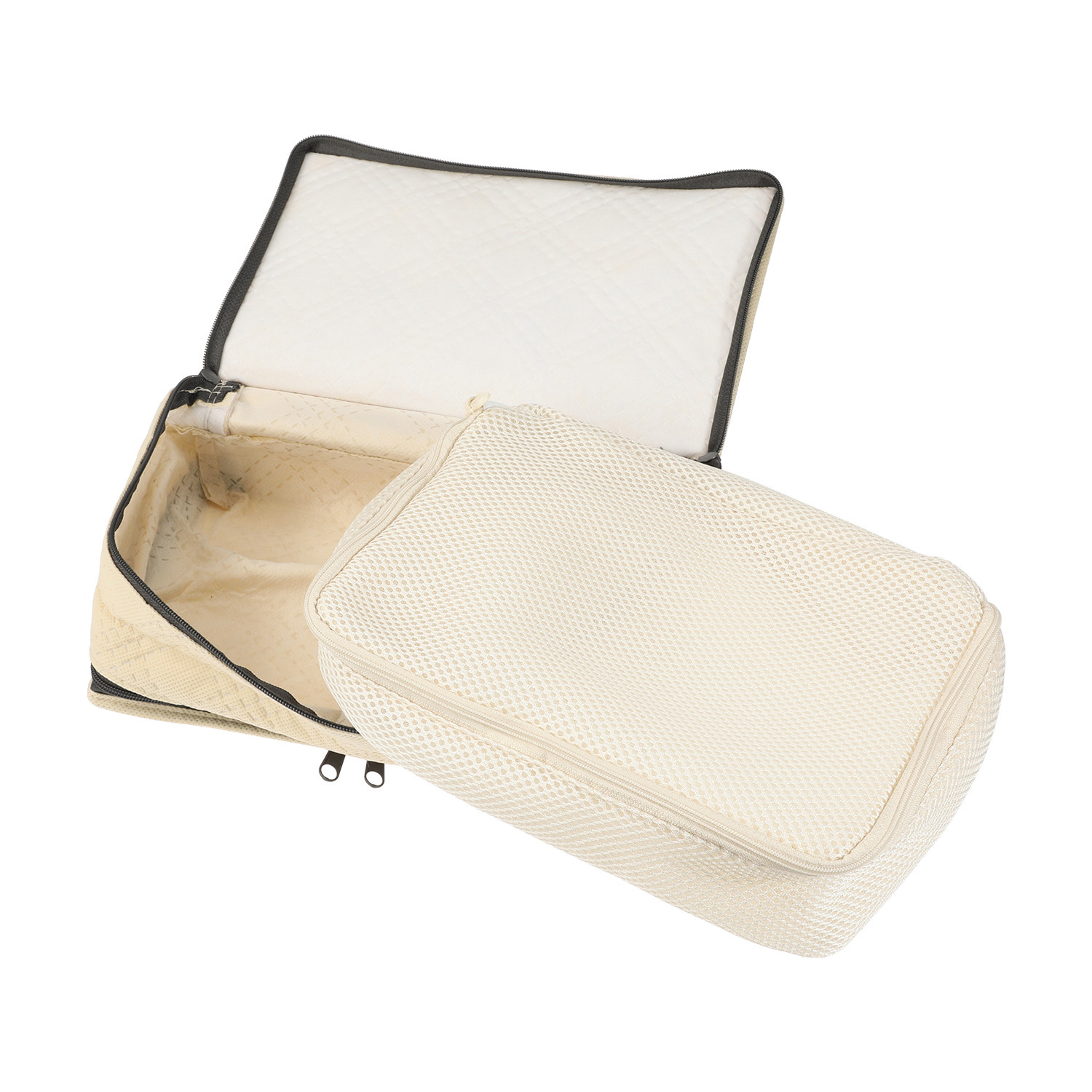 クラレトレーディング 独自の高機能繊維を使用！ 旅行だけでなく、普段でも 大活躍間違いなし！ 仕分けてきれいに 消臭トラベルポーチ