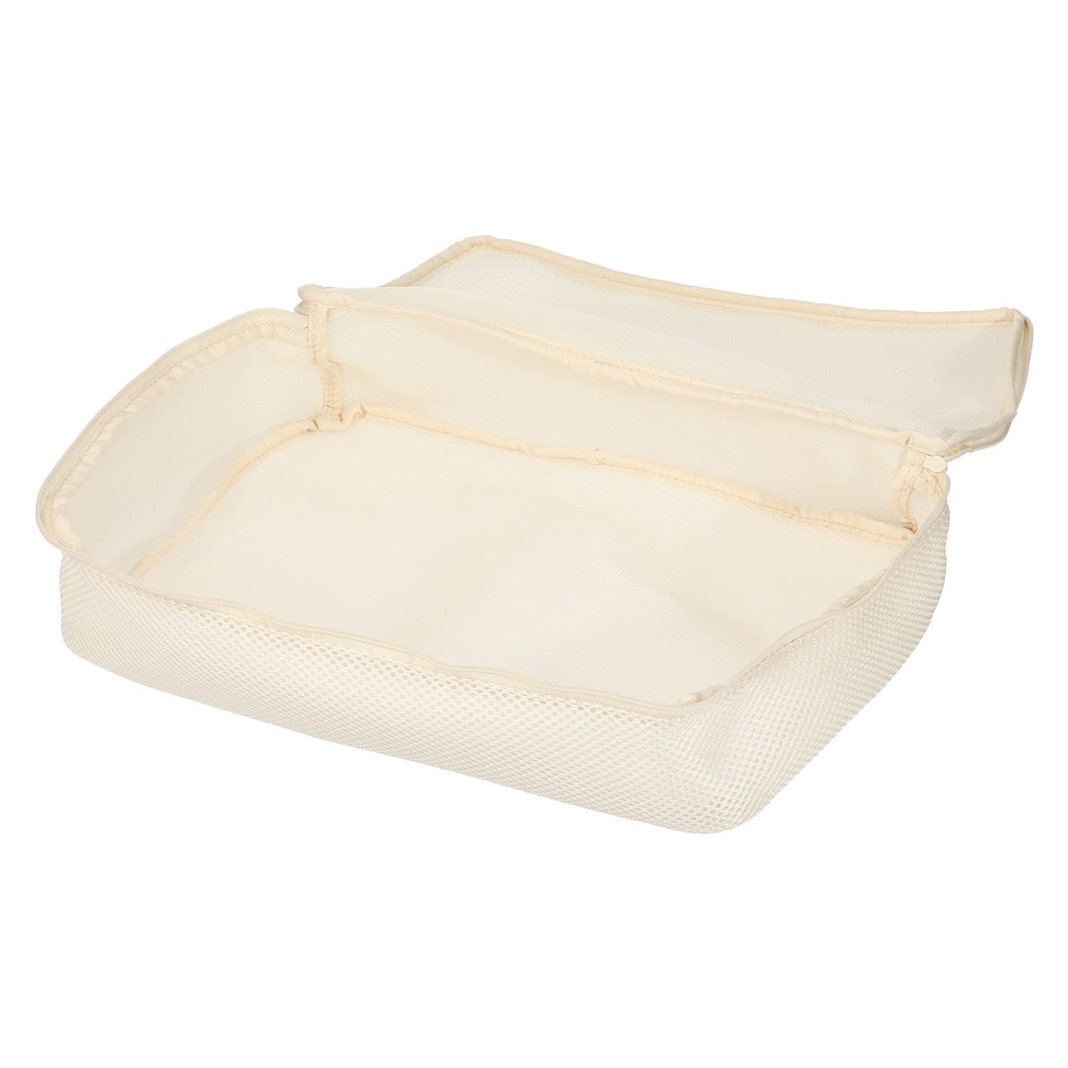 クラレトレーディング 独自の高機能繊維を使用！ 旅行だけでなく、普段でも 大活躍間違いなし！ 仕分けてきれいに 消臭トラベルポーチ