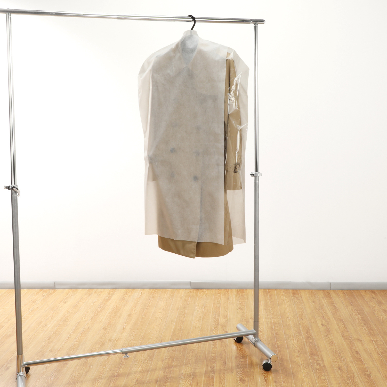 クラレトレーディング 消臭＆抗菌防臭！ ブロック式洋服カバー フィルム窓付き ＜ショート２７枚組＞