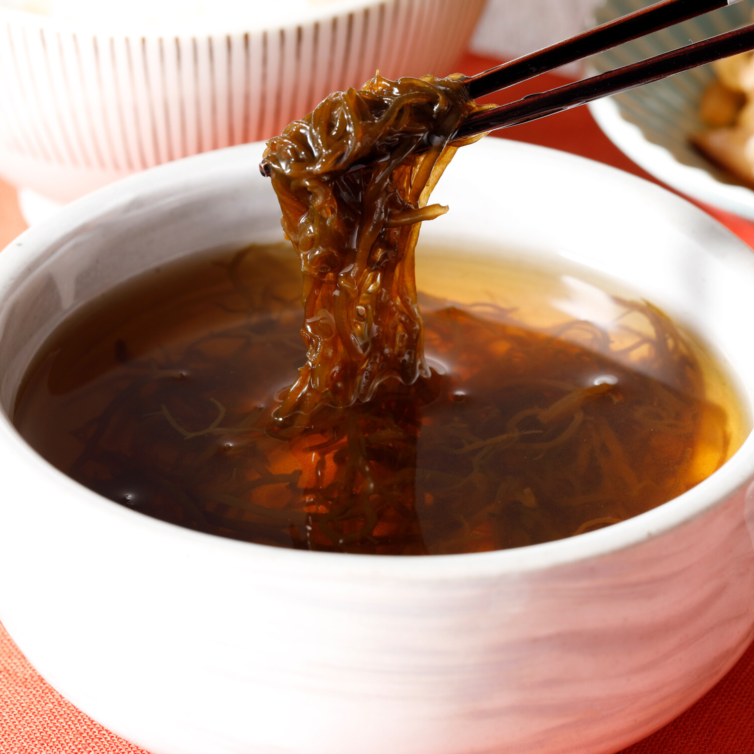 ぷりぷり生食感！ 宮古島産のこだわり “もづくスープ”