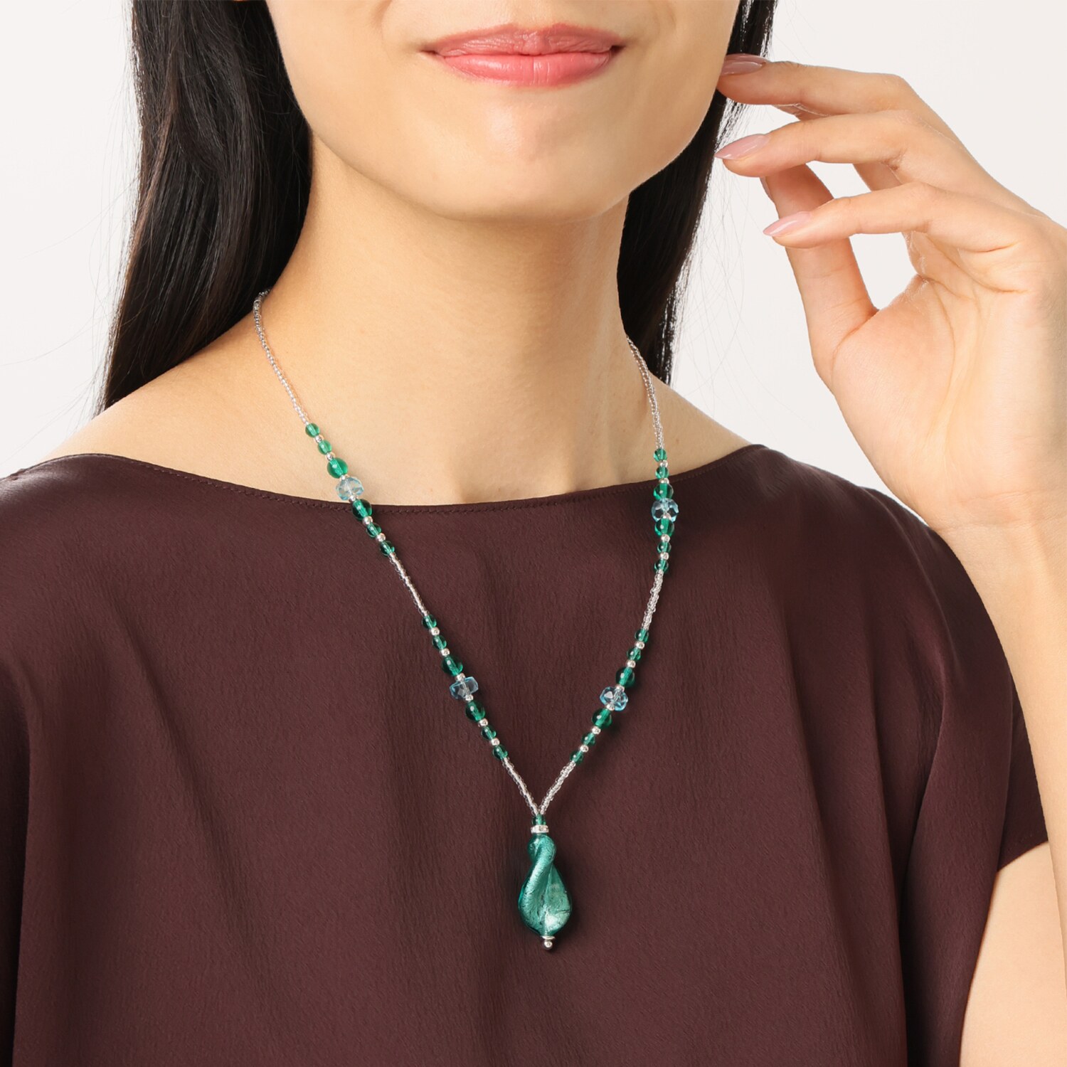 ラグーナ ベネチアンガラス エメラルドグリーン デザインネックレス