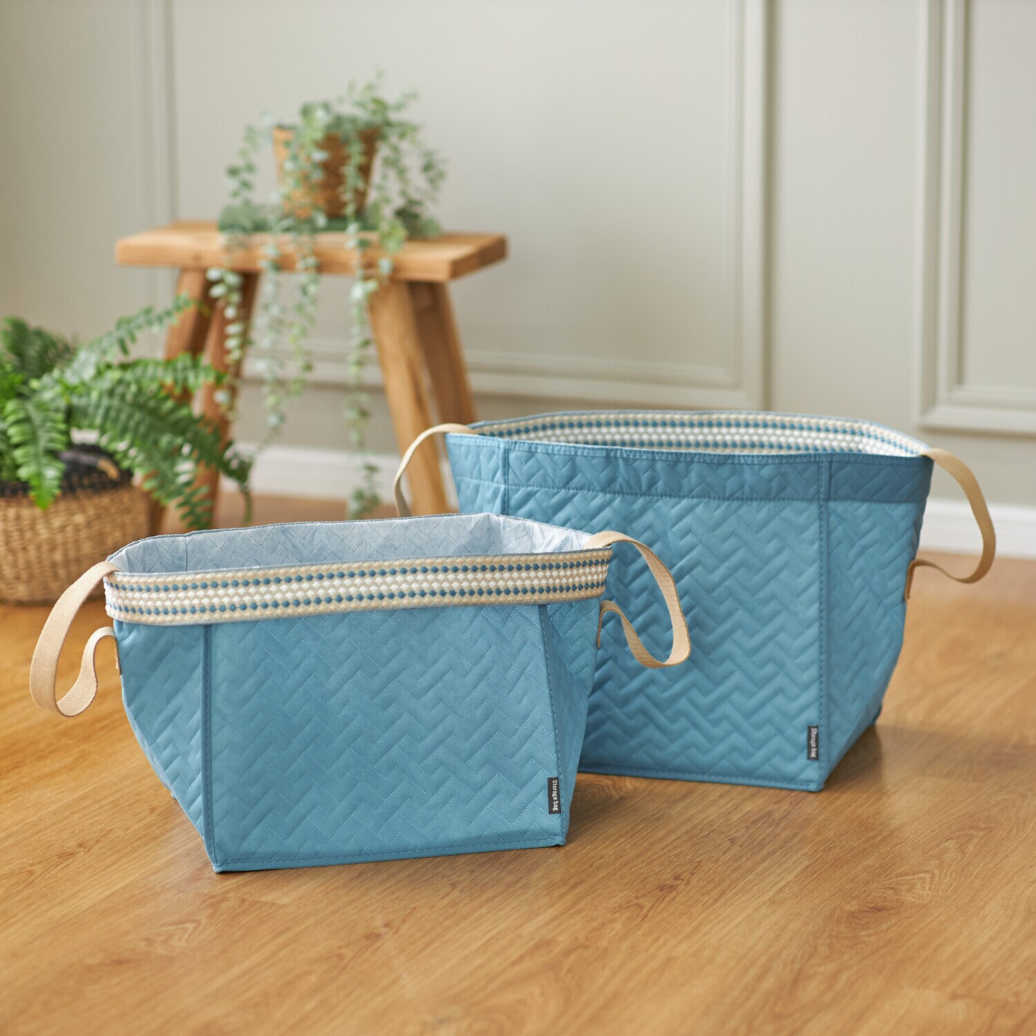 クラレトレーディング 散らかりがちな 衣類や小物を一時置き ちょい入れ 消臭折りたたみＢＯＸ