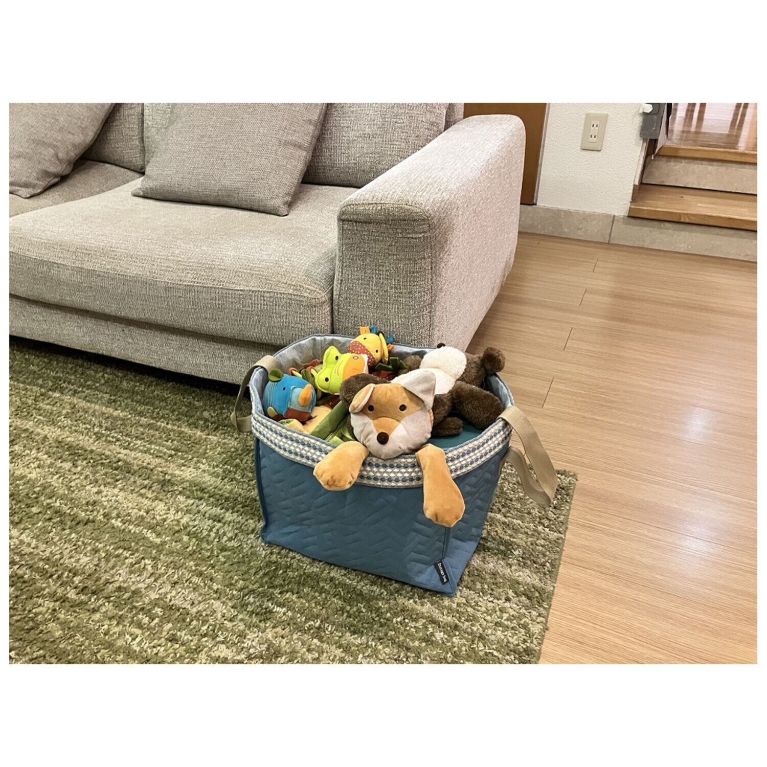 クラレトレーディング 散らかりがちな 衣類や小物を一時置き ちょい入れ 消臭折りたたみＢＯＸ