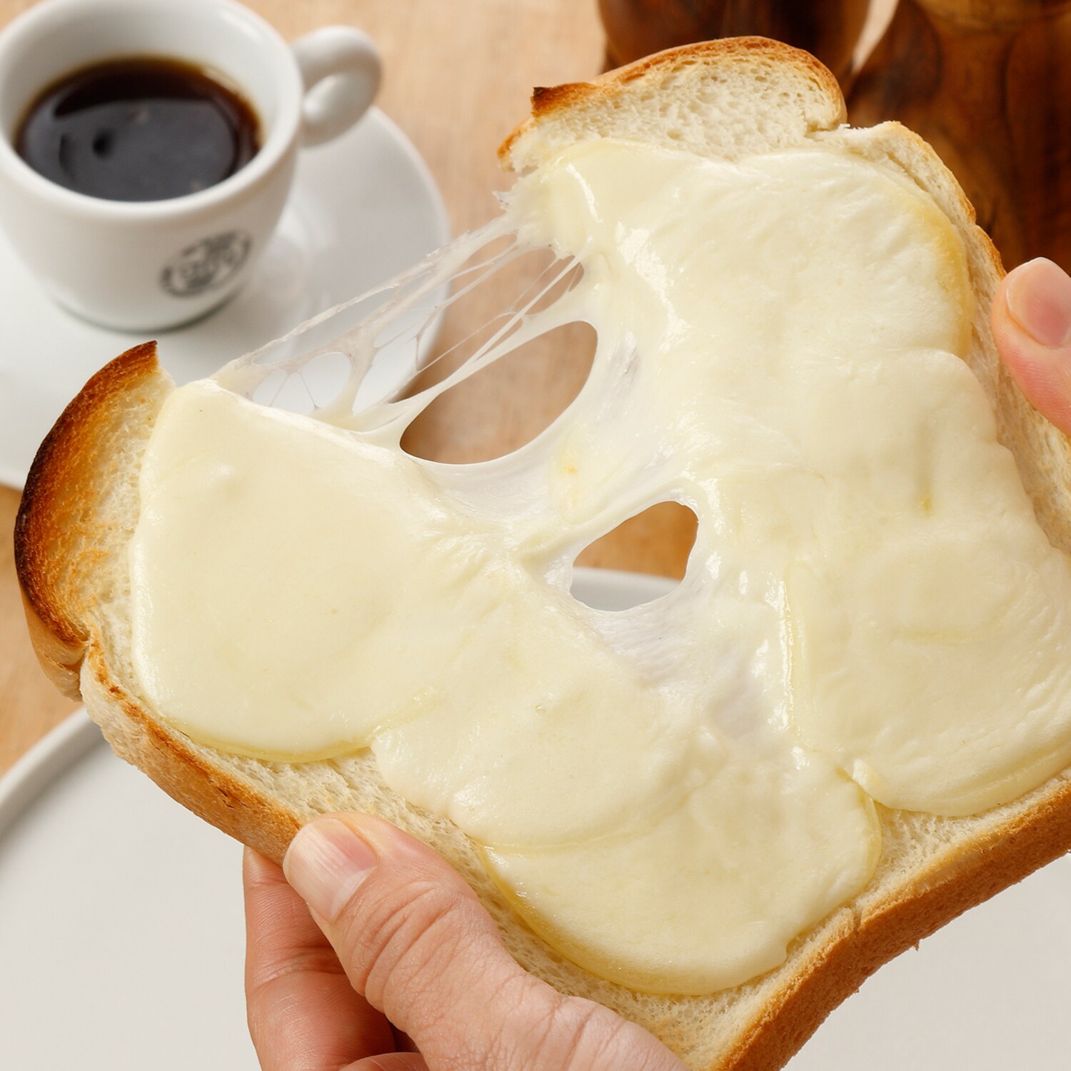 花畑牧場 熟成モッツァレラ 超とろけるチーズ