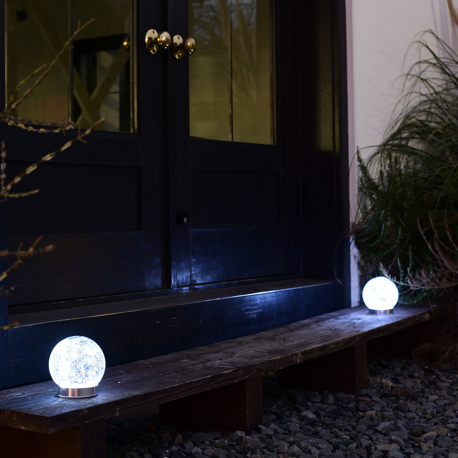 お庭やベランダを 手軽に美しくライトアップ ＬＥＤガーデン ソーラーライト ピッコロ　２個セット ＜球体＞