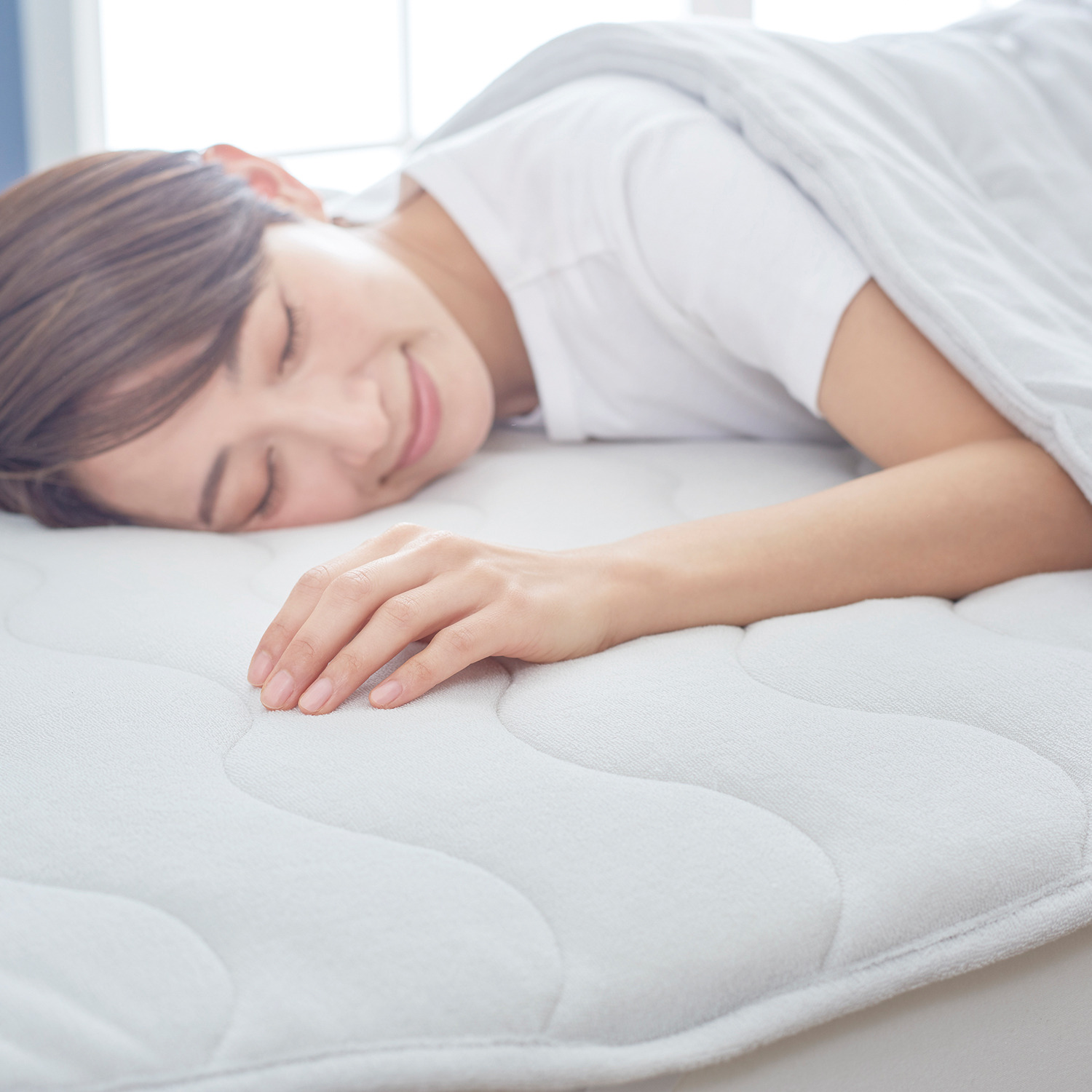 快眠博士 “ＺＥＰＰＩＮパイル 　Ｐｌｕｓ” 寝汗の吸水力が違う！ 爽やかコットンパイルの 日本製敷きパッド ＜ダブル＞
