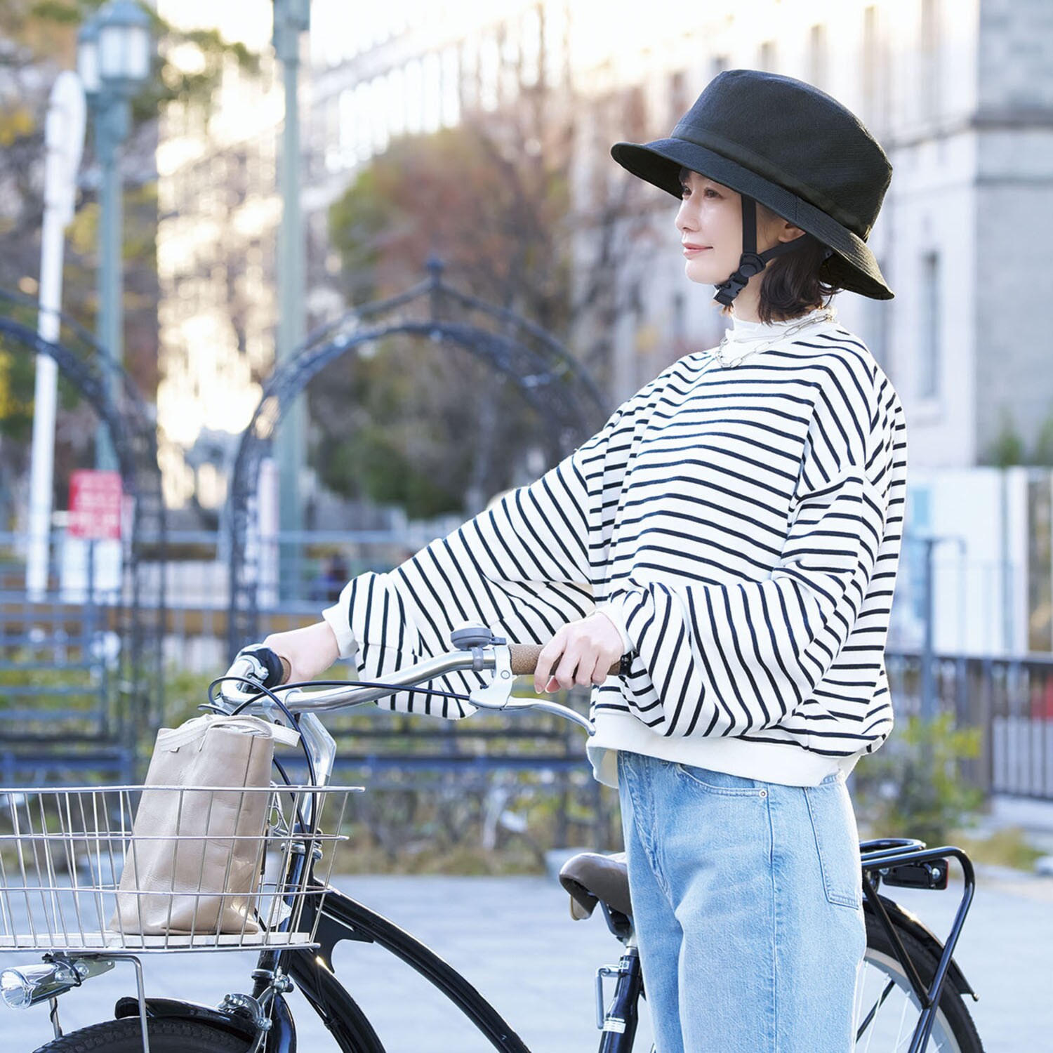 帽子を着せ替えられる オシャレな 自転車ヘルメット おしゃヘル ＜ハイクハット＞