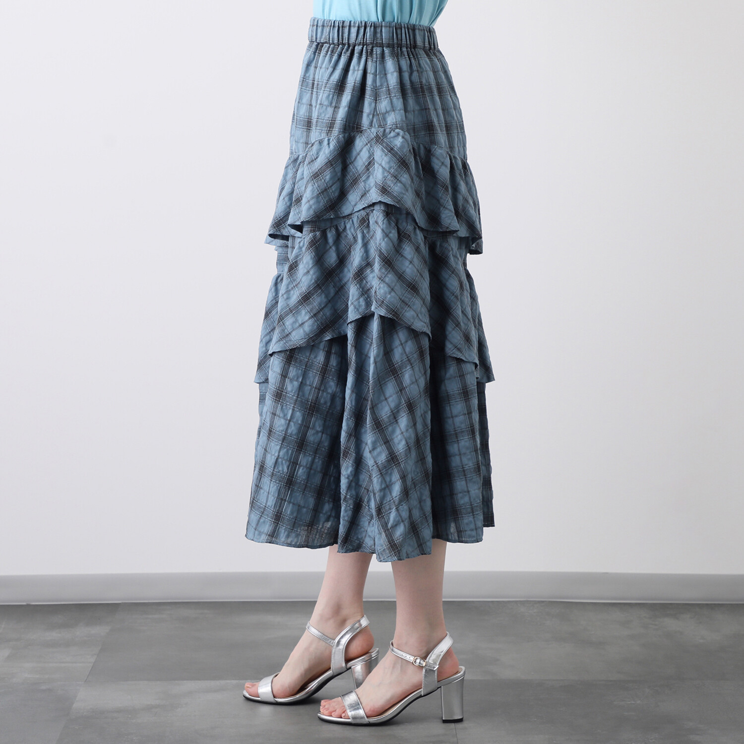 ヒロコ　デシネール アシンメトリーティアード ふんわり甘めのおしゃれな デザインスカート