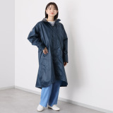 雨の日も快適に！ ヘルメットの上からも 着用できる嬉しい設計 機能性と着心地に とことんこだわった サイクルレインコート