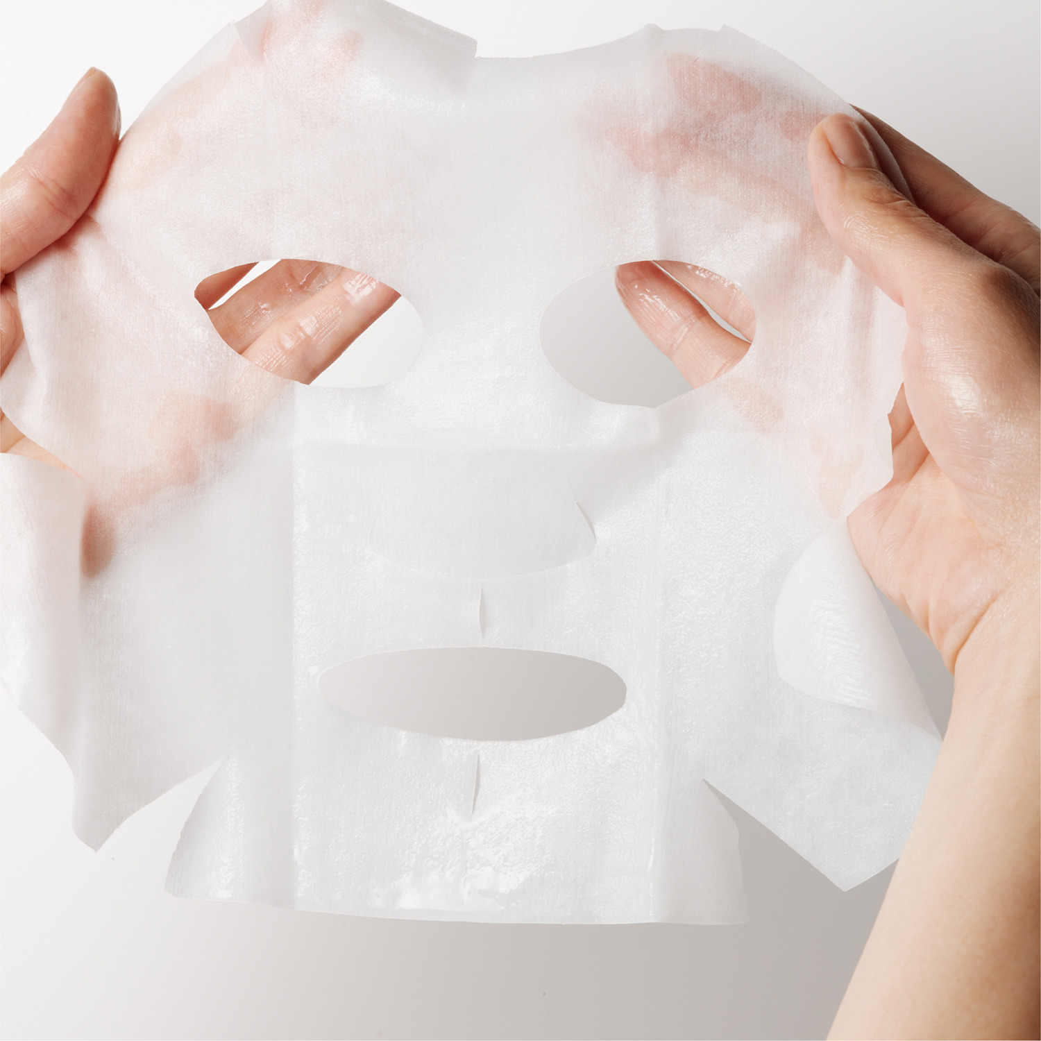 ＭＥＭ ２２種の厳選美容成分配合 潤いハリツヤ肌へ導く クリアエッセンス　マスク ２箱セット