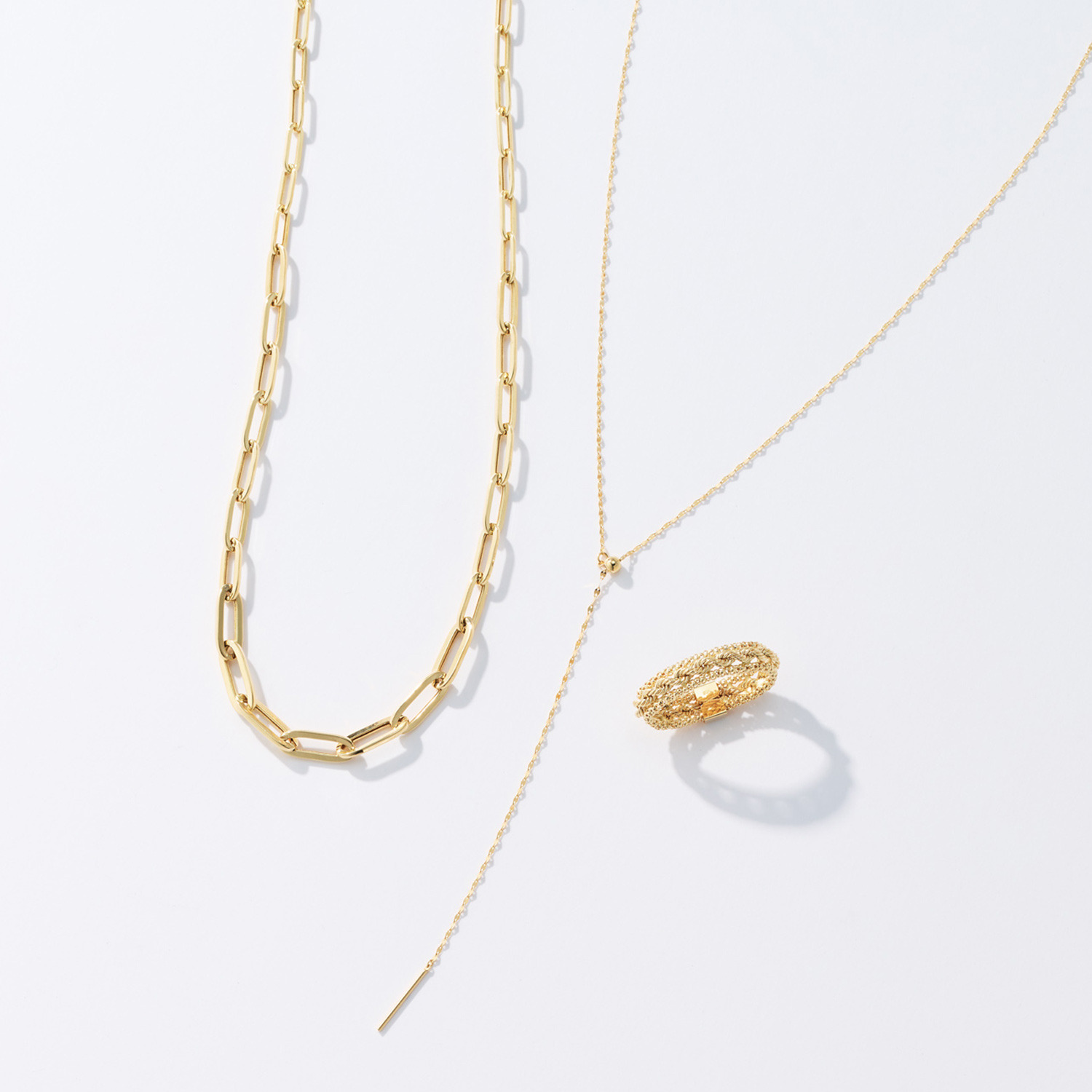 オーサムジュエリー “多彩なアレンジで 　おしゃれが自由自在” １８Ｋ ペタルチェーン スライドピンスルー ロングネックレス