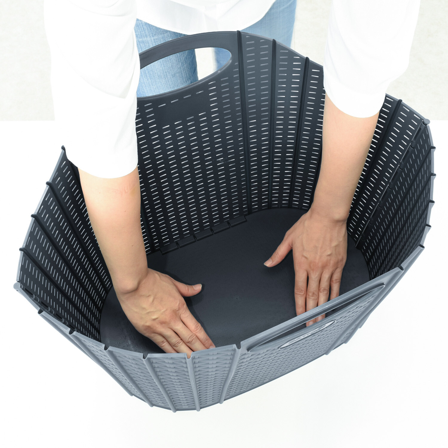 コンパクトに収納できる ハルサスタジオ 折りたためる ランドリーバスケット ２個セット