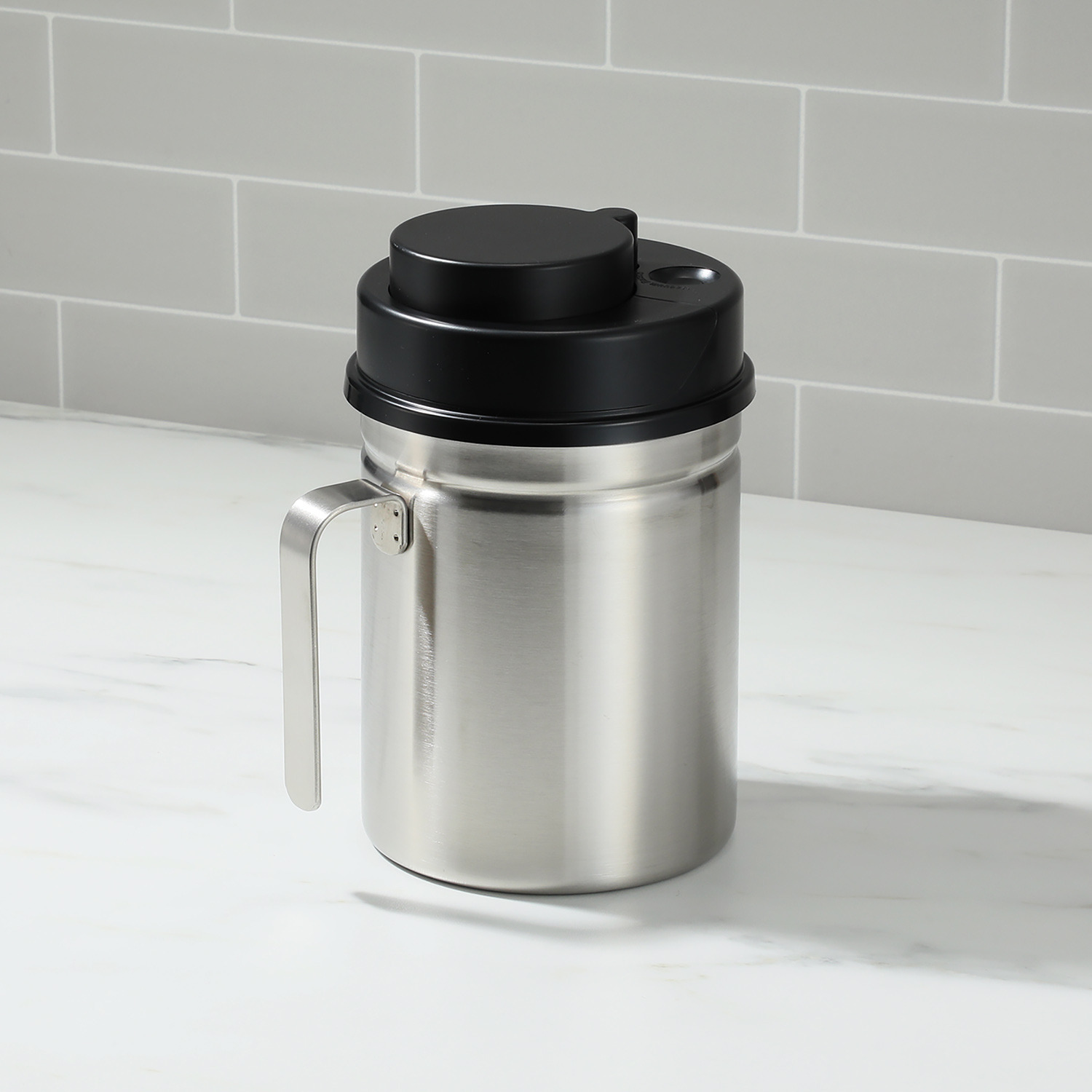 ビバライズ 嫌な臭いがもれにくい！ 一体型 真空ステンレスボックス ＜約１．６リットル＞