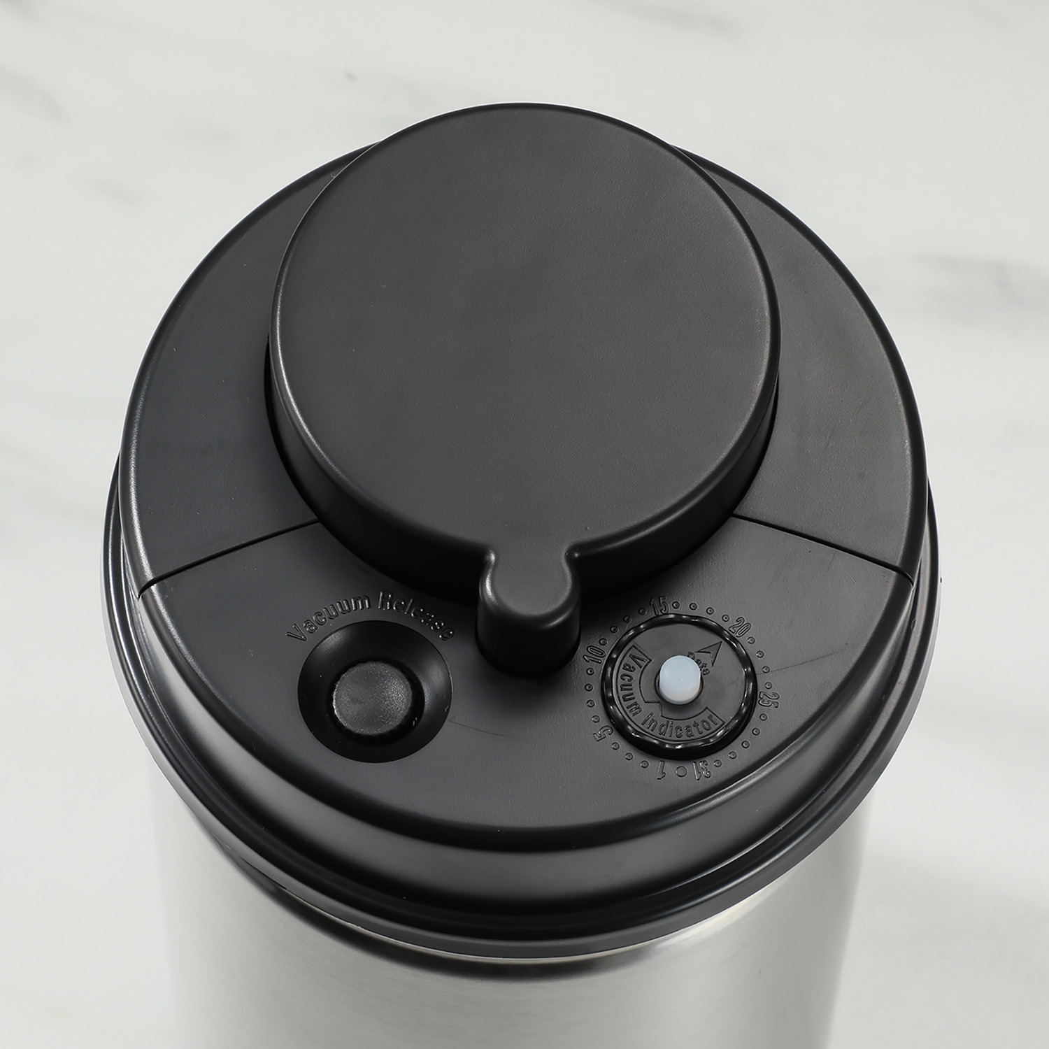 ビバライズ 嫌な臭いがもれにくい！ 一体型 真空ステンレスボックス ＜約２．４リットル＞