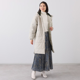 フィラ　マルチライン ＵＶカット エンボス 中綿ロングコート