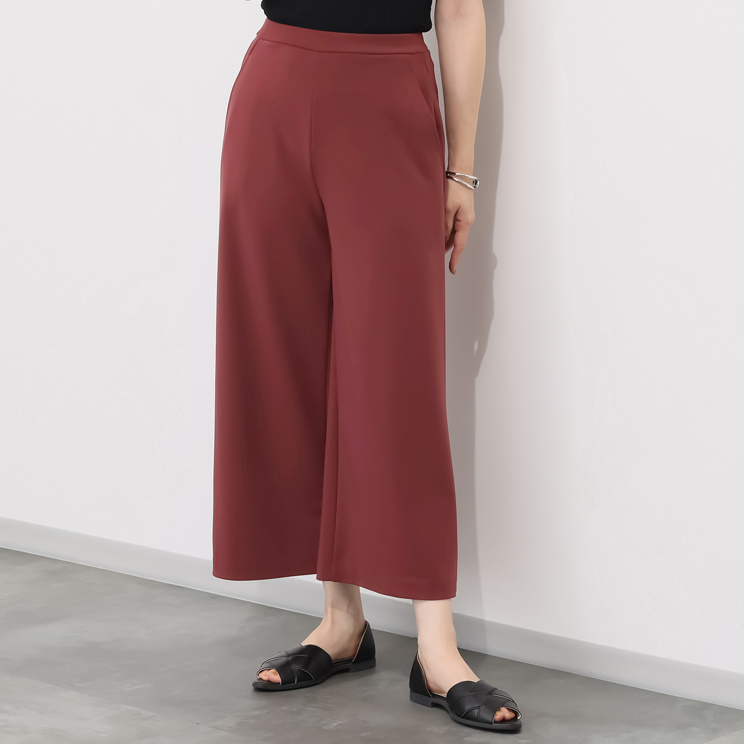 上質ごこち 極上のエレガントドレープ ワイドパンツ ＜股下５８ｃｍ＞