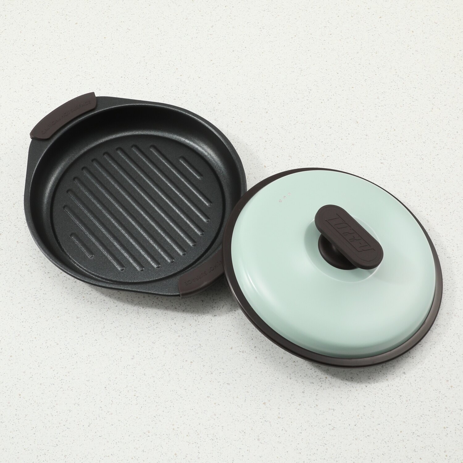 トフィー こだわりの波型プレートで こんがり焼き目！ おしゃれなデザインも魅力 電子レンジ用グリルパン 特別セット