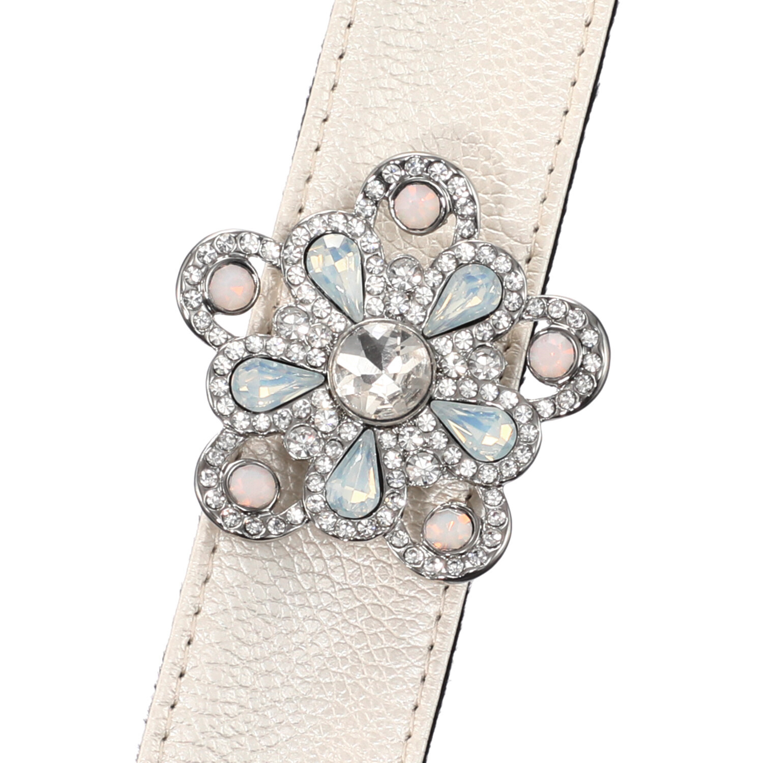 メイドバイスターズ ブローチにもなる ワンタッチストールバンド アレンジ用マグネット付