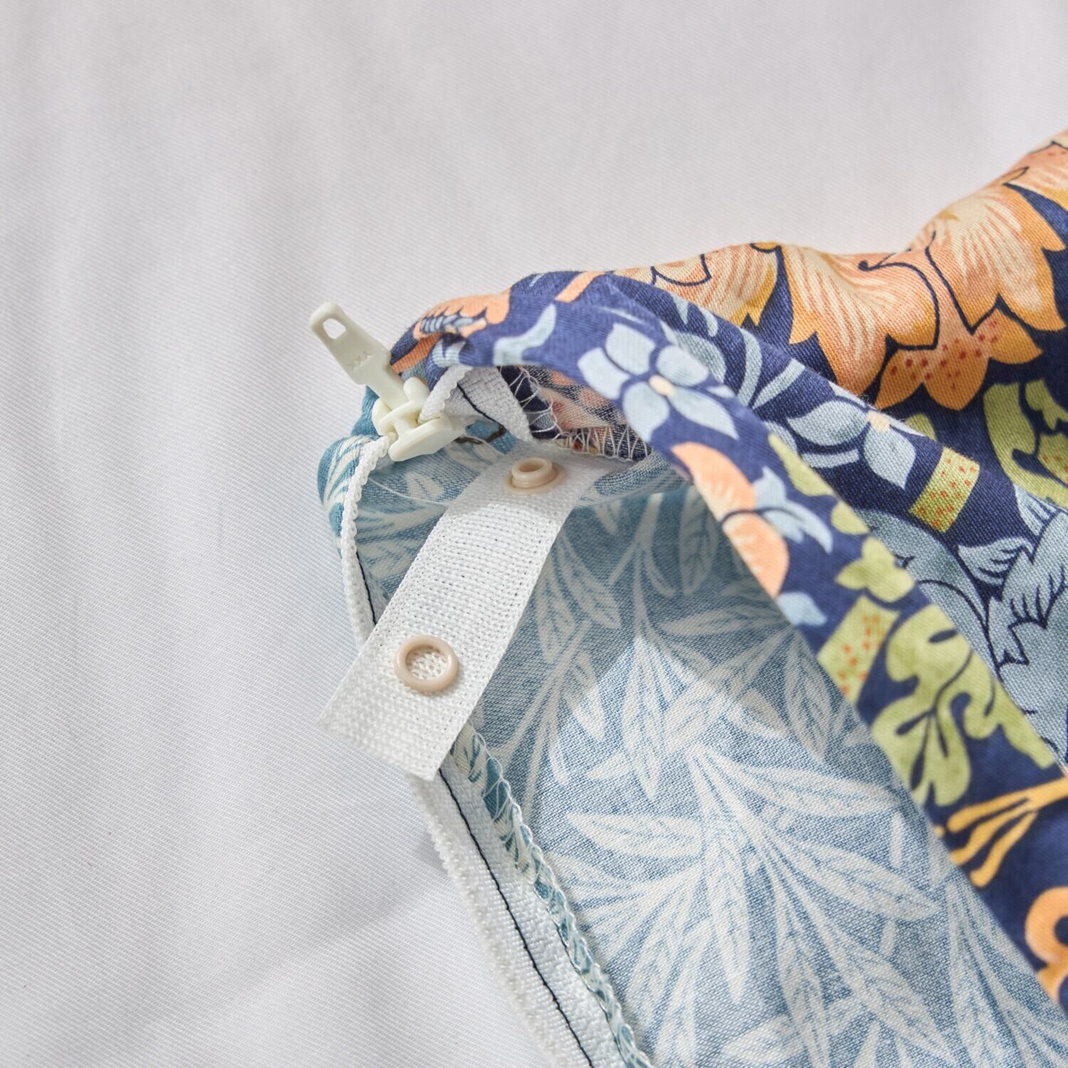 モリスギャラリー いちご泥棒 コットン１００％サテン リバーシブル 掛けふとんカバー ＜シングル＞