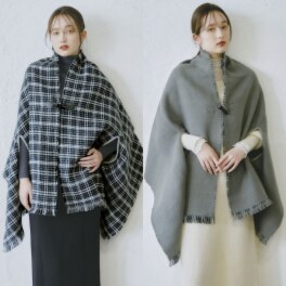 ４通りのスタイルが 楽しめる ２ＷＡＹ　リバーシブル ケープストール