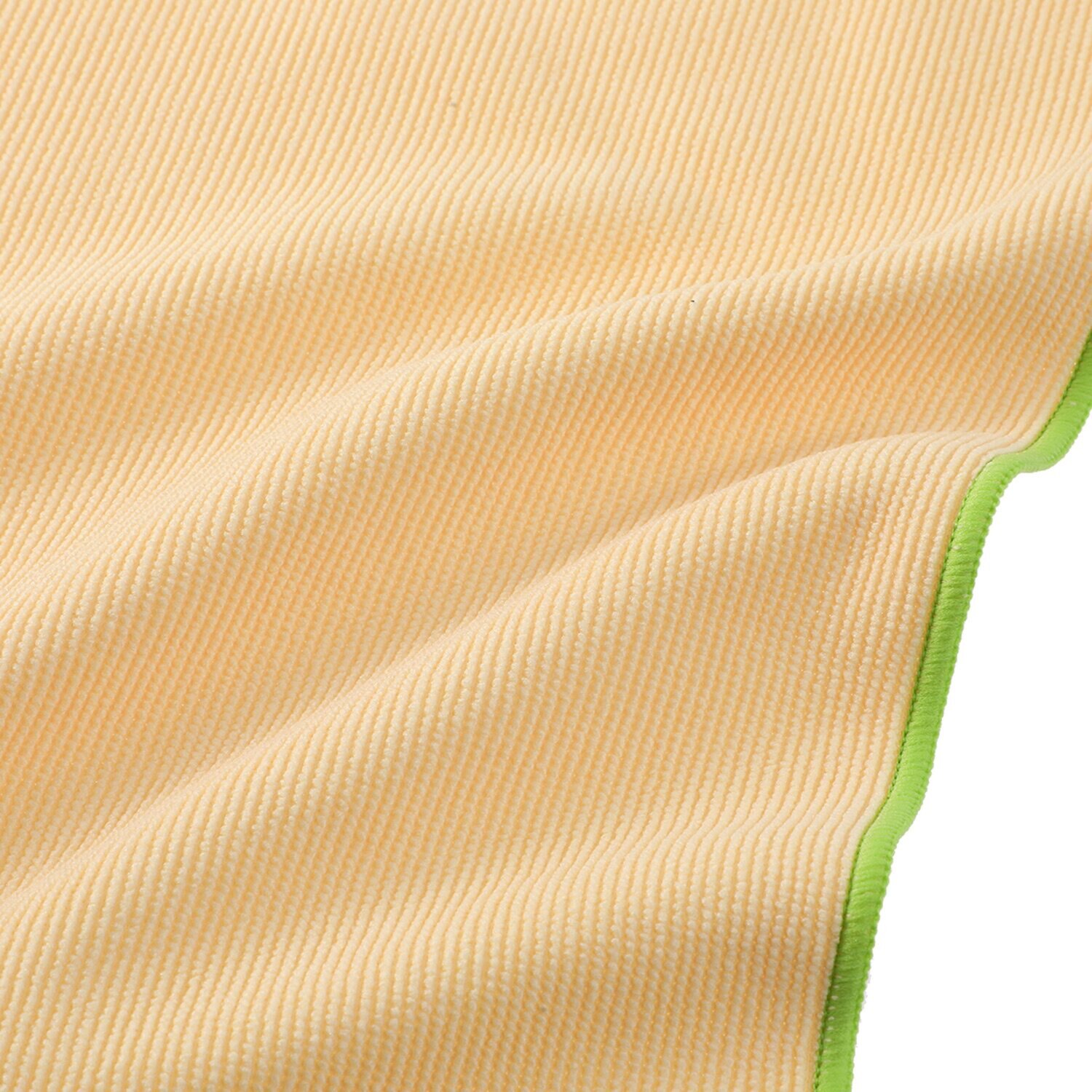 クラレトレーディング 独自の分割繊維で 徹底的に汚れ・水滴を キレイに拭き取る クラクリーンクロス ５枚セット