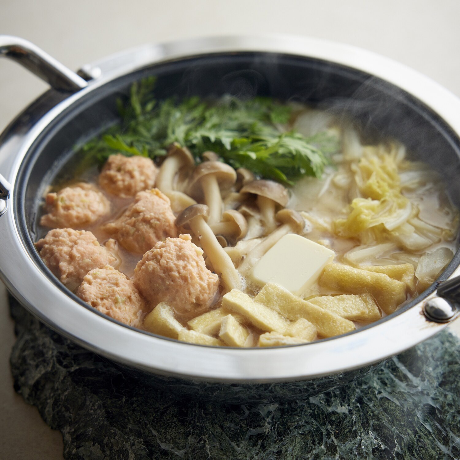 マイヤー 見た目スマート、 中身はマルチ。 ホットポットプロ ＜２０ｃｍ＞ 笠原将弘氏監修 特別レシピ付きセット