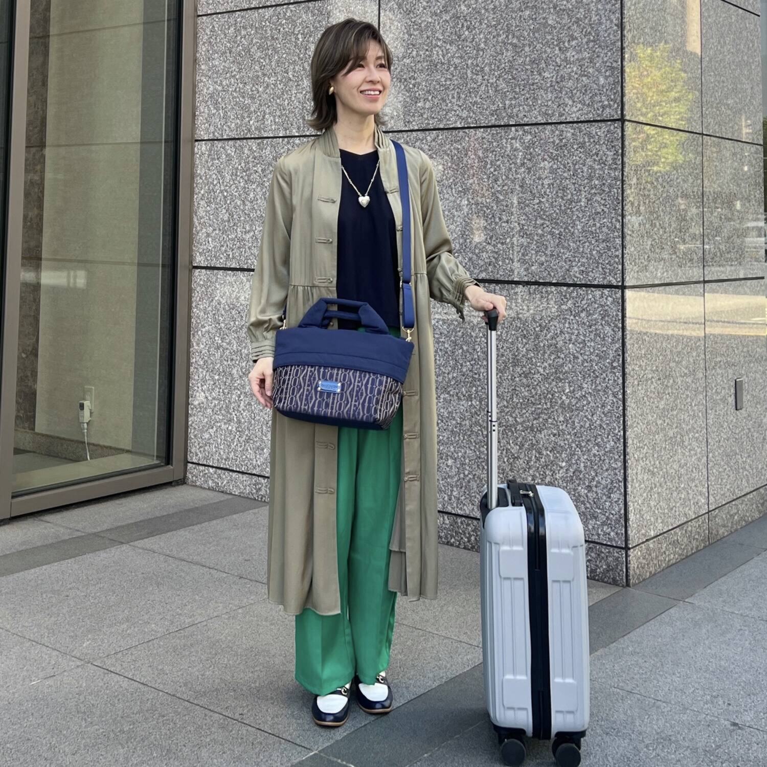フォション ジャガード織 マルチに使える　軽量 ショルダートートバッグ