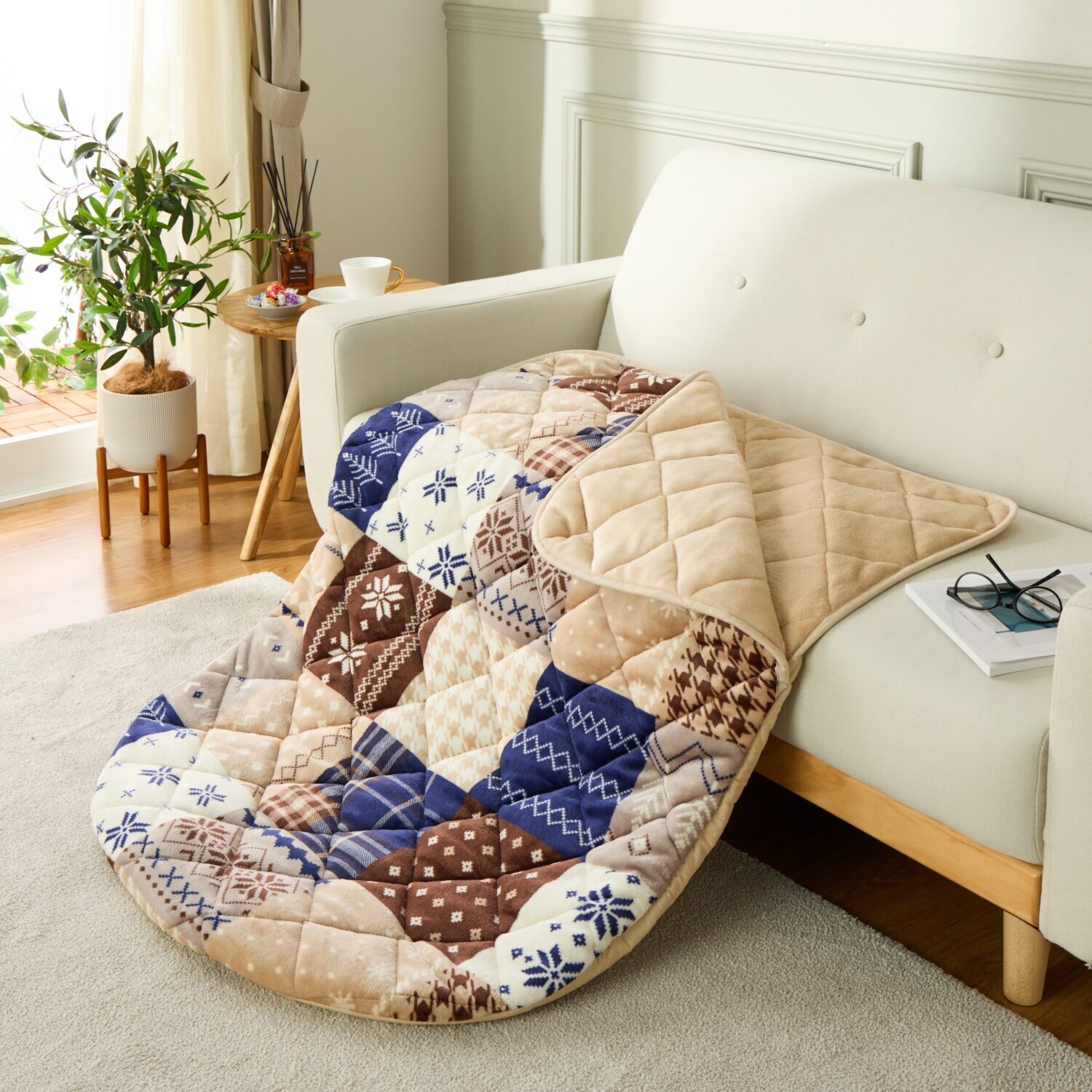 イケヒコ 足腰をすっぽり入れて ぬくぬくあったか♪ ポケットこたつ 