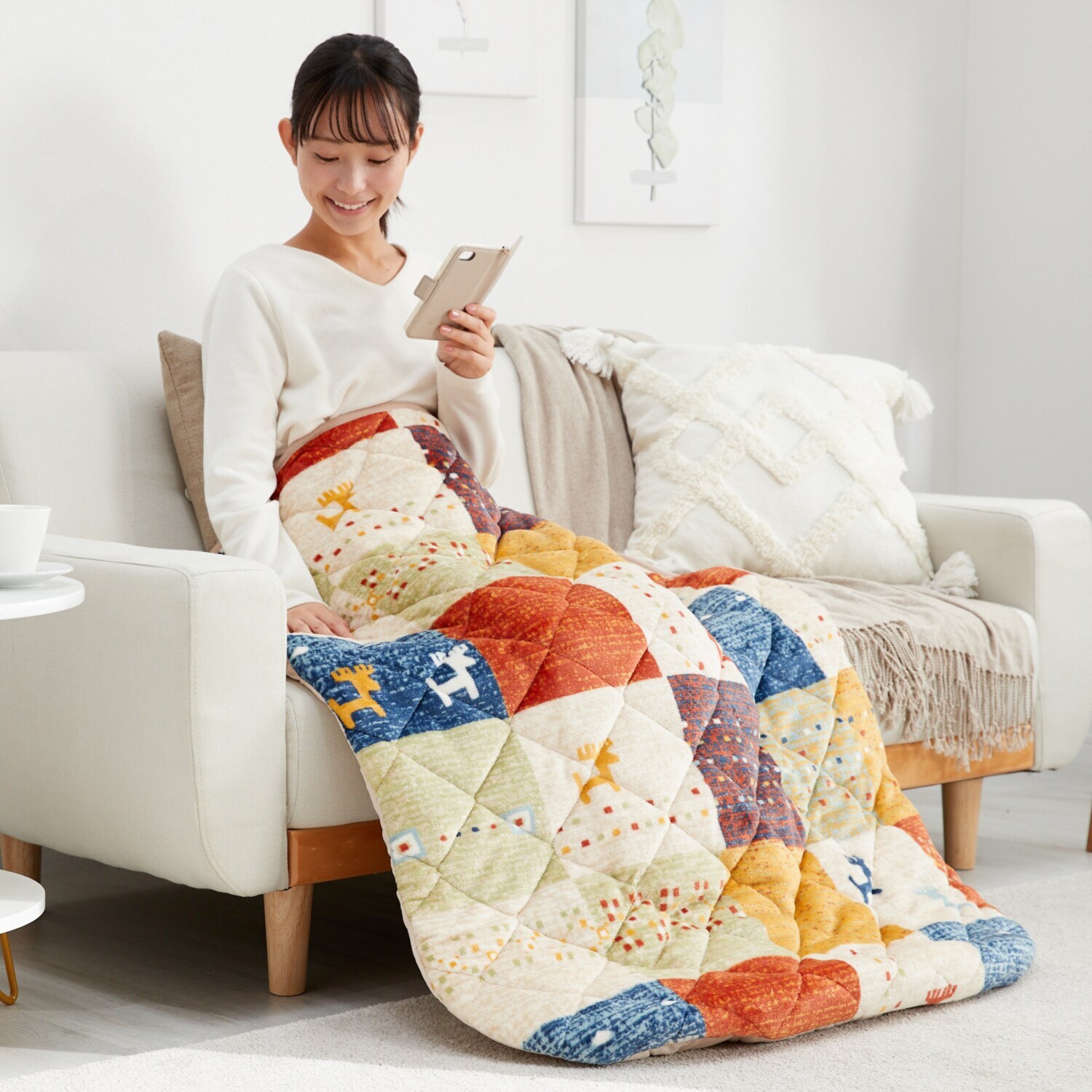 イケヒコ 足腰をすっぽり入れて ぬくぬくあったか♪ ポケットこたつ 