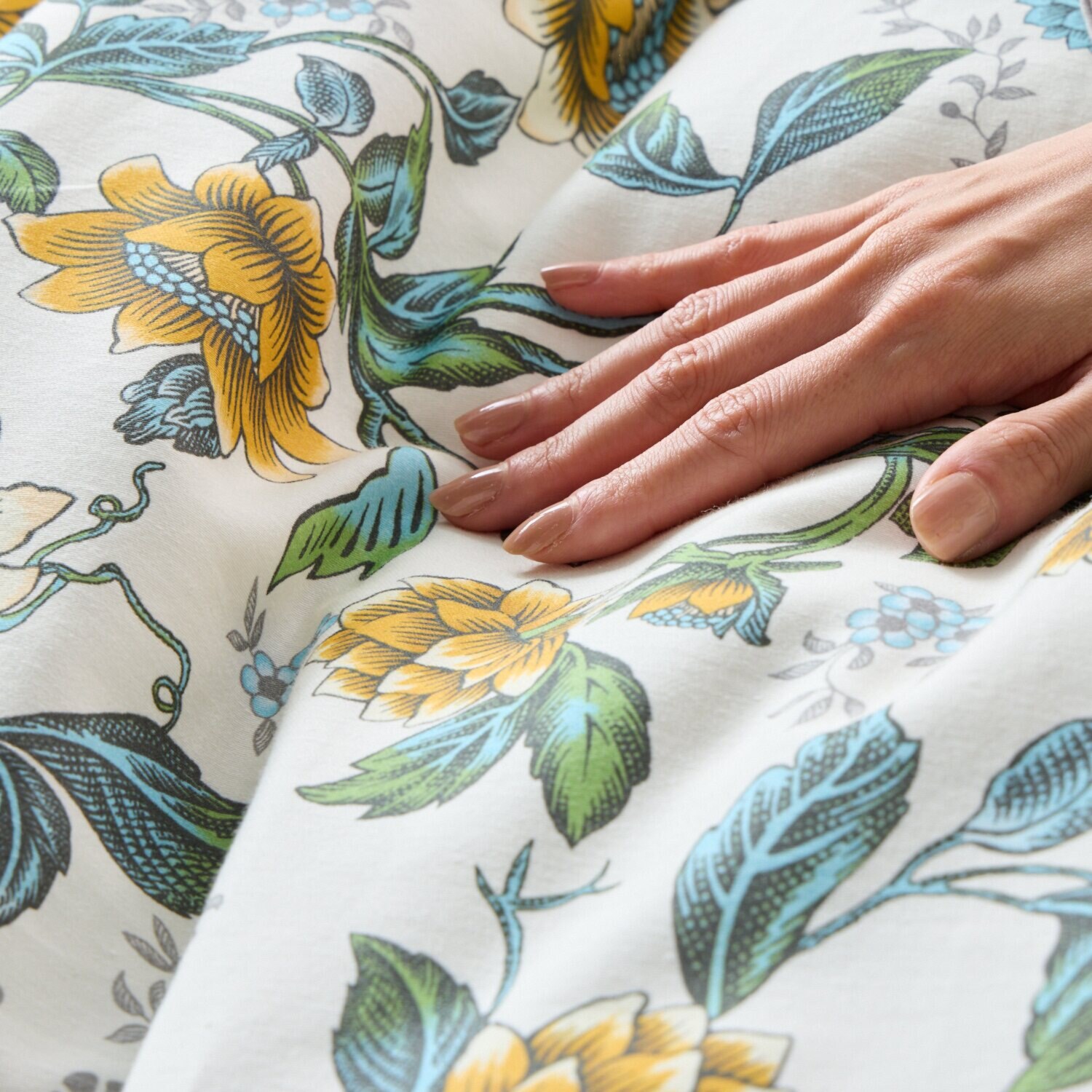 ウェッジウッド ワンダーラスト　トンキン 両サイドファスナー コットン１００％サテン 掛けふとんカバー ＜シングル＞