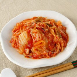 石川＜カネナカ食品＞ 加賀能登 源助大根とトマト入り！ 和風白菜キムチ