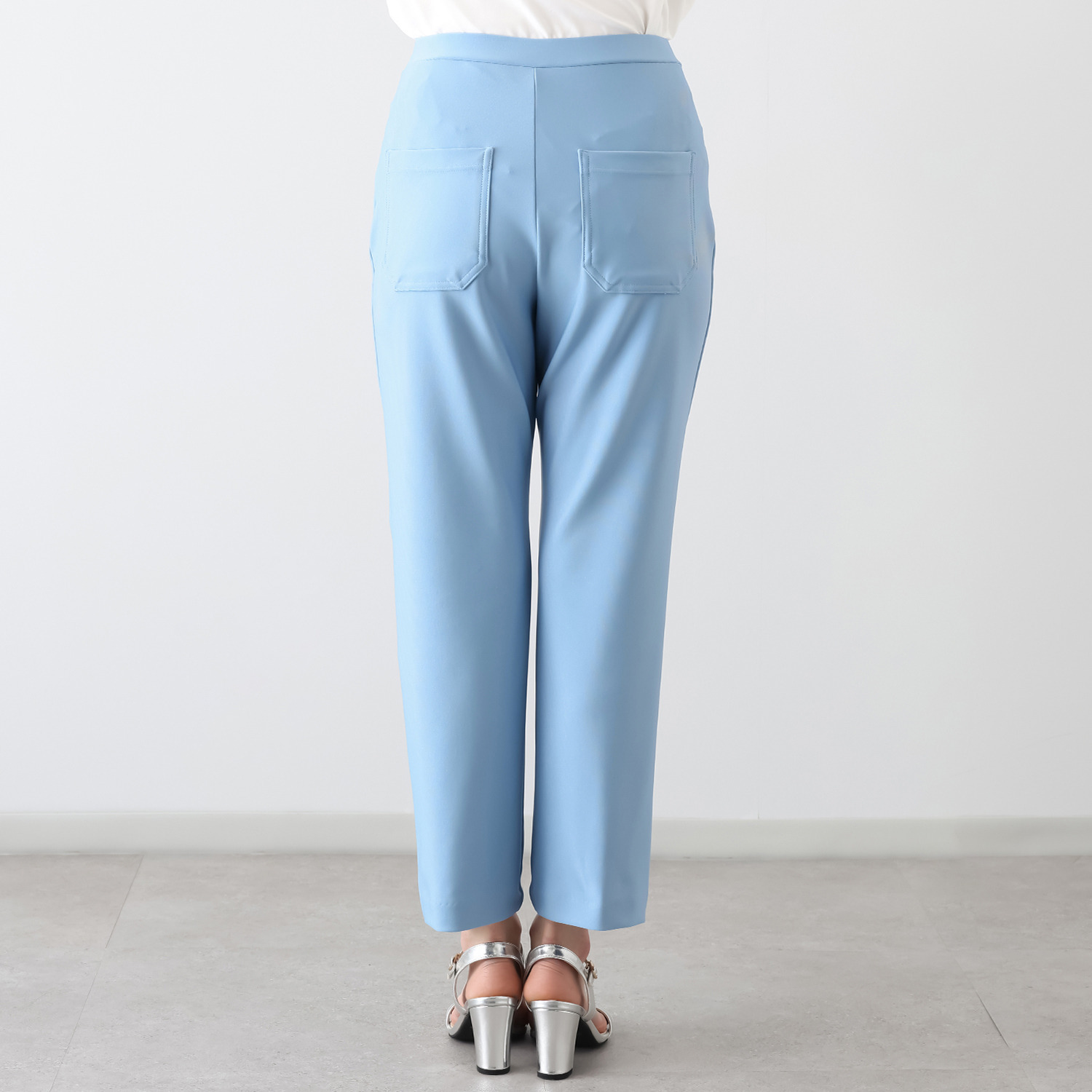 ピーツー え！？はいてないみたい？ 純日本製　美脚ストレート やわらかストレッチパンツ ＜股下６４ｃｍ＞