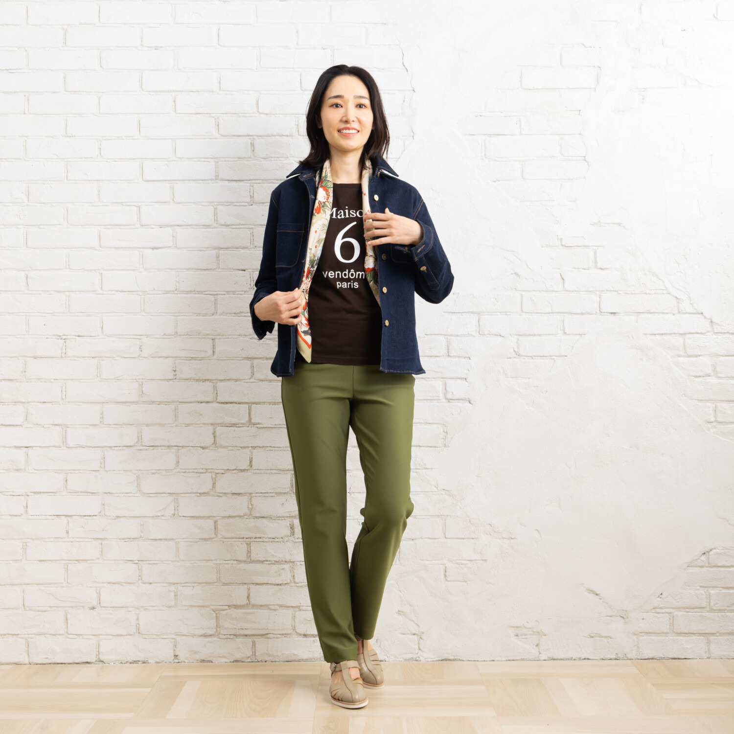 ピーツー え！？はいてないみたい？ 純日本製　美脚ストレート やわらかストレッチパンツ ＜股下６４ｃｍ＞