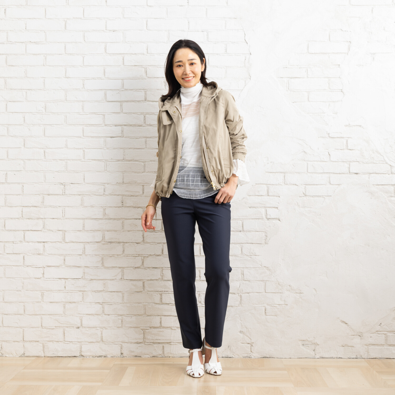 ピーツー え！？はいてないみたい？ 純日本製　美脚ストレート やわらかストレッチパンツ ＜股下６４ｃｍ＞