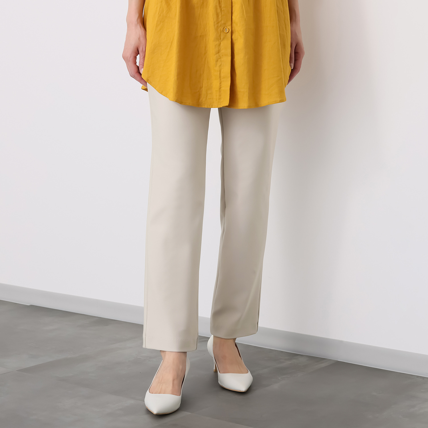 ピーツー え！？はいてないみたい？ 純日本製　美脚ストレート やわらかストレッチパンツ ＜股下７２ｃｍ＞