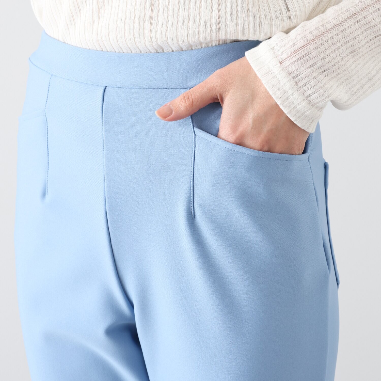 ピーツー え！？はいてないみたい？ 純日本製　美脚ストレート やわらかストレッチパンツ ＜股下７２ｃｍ＞