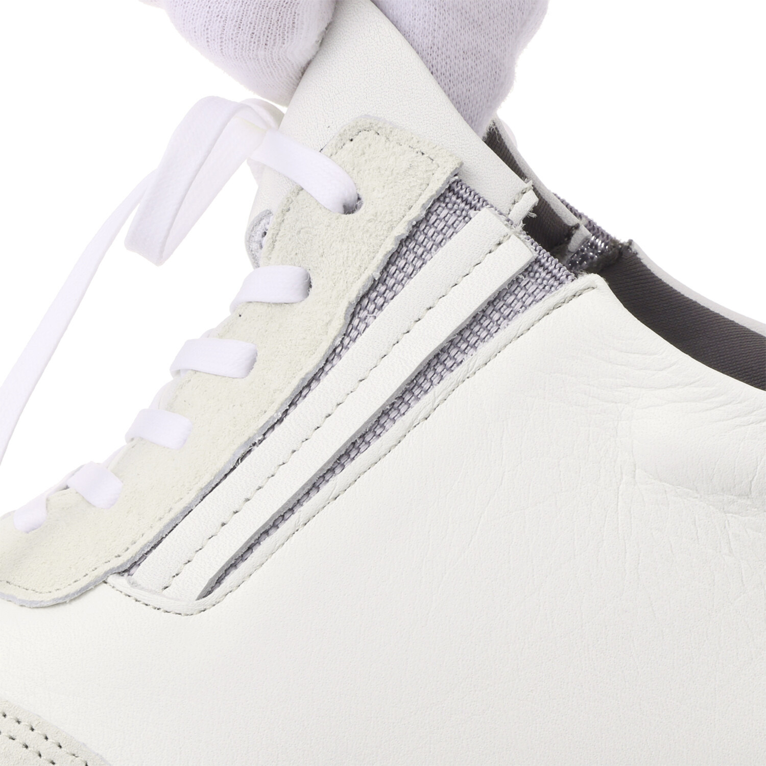 ミスキョウコ 日本製 ソフト本革 レースアップスニーカー