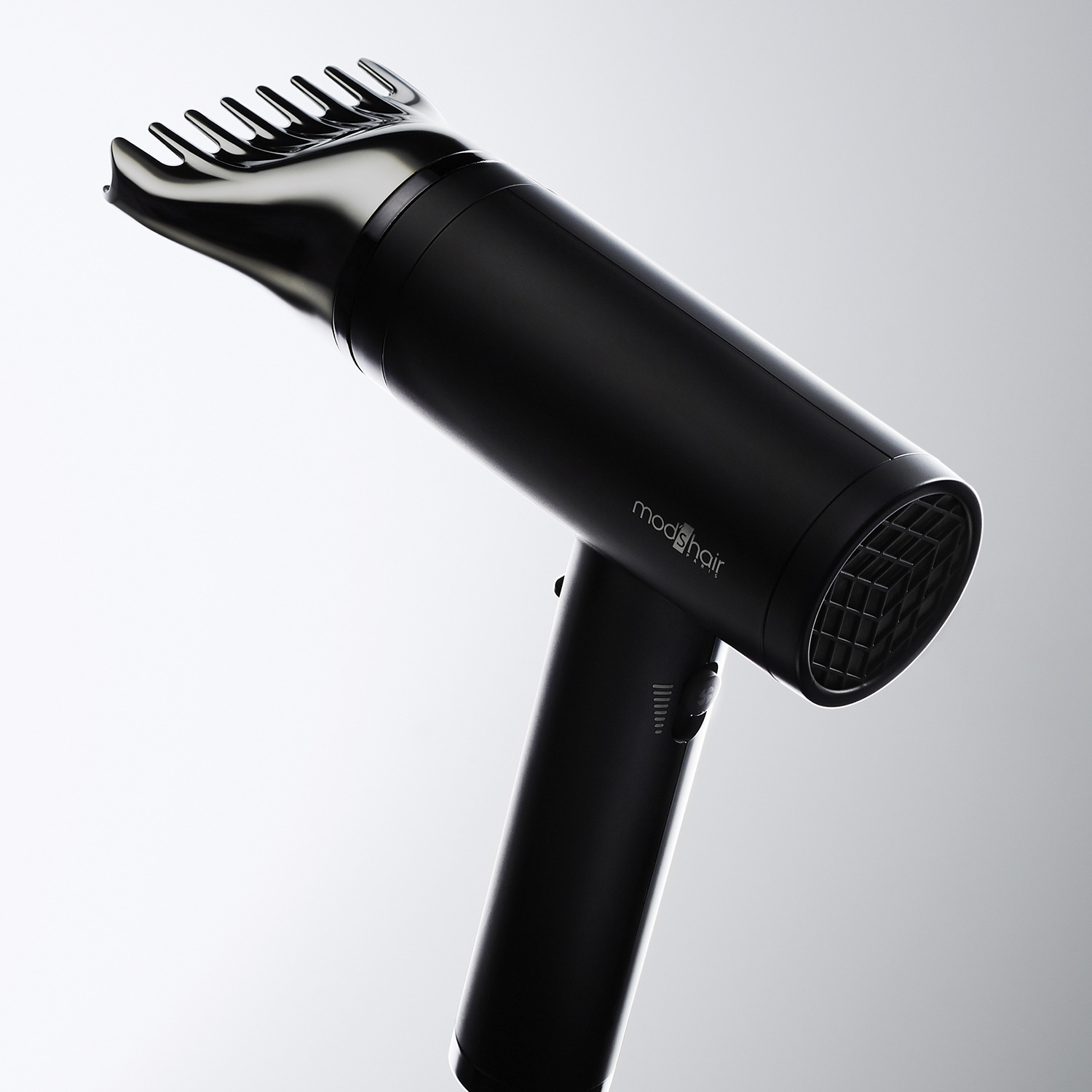 モッズ・ヘア× ラブクロム 美髪を追求したドライヤー プリヴィレージュ ラ・ボーテ ＭＨＤ−１２１０