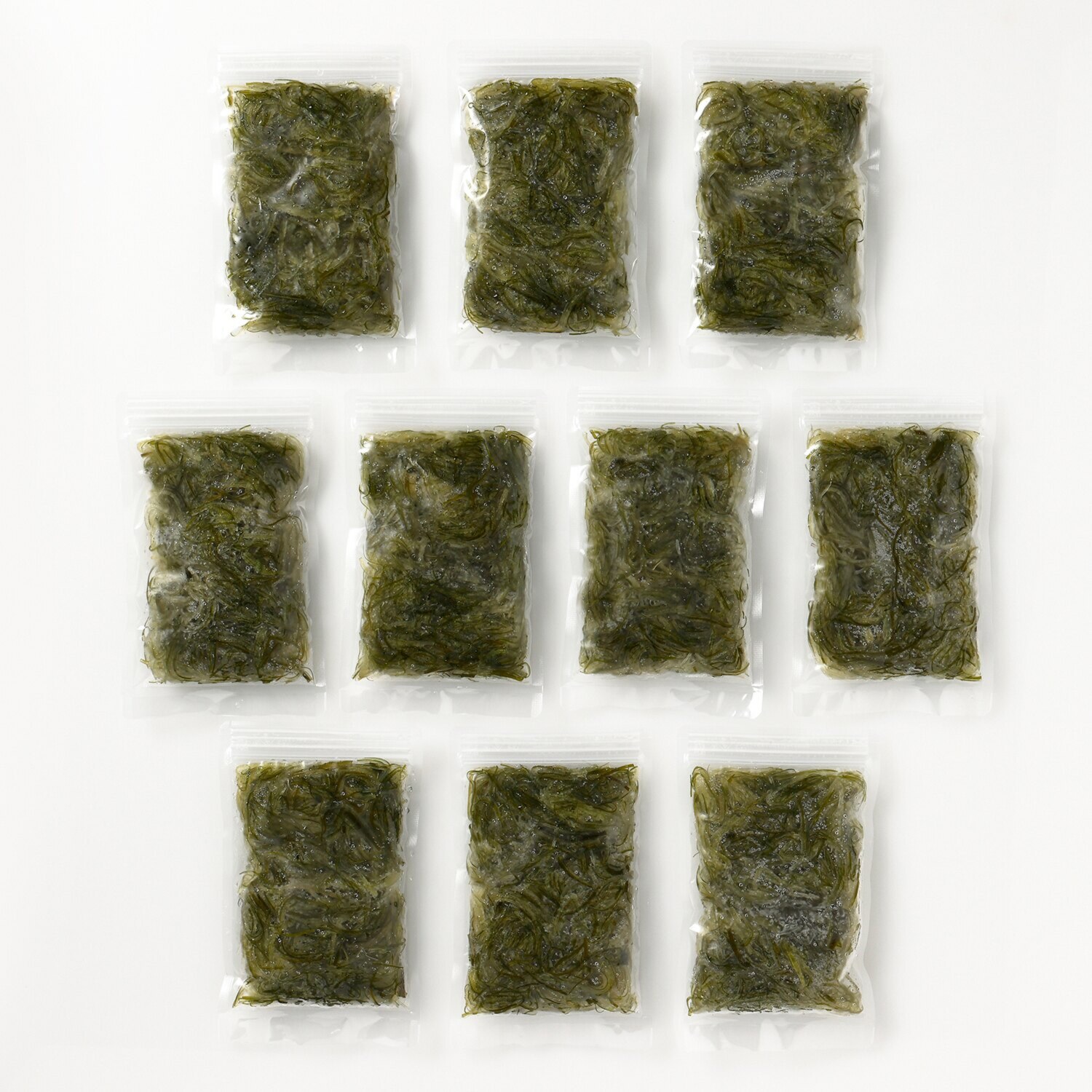 シャキシャキ食感！ 剣山引き茎わかめ