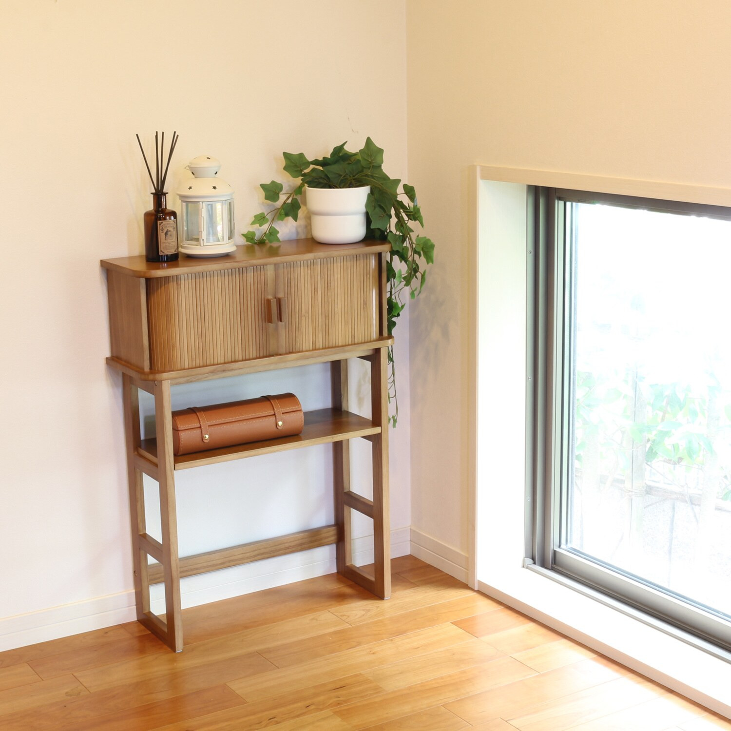 天然木桐材使用 軽量＆スリム 竹製ジャバラ扉式 コンソールテーブル